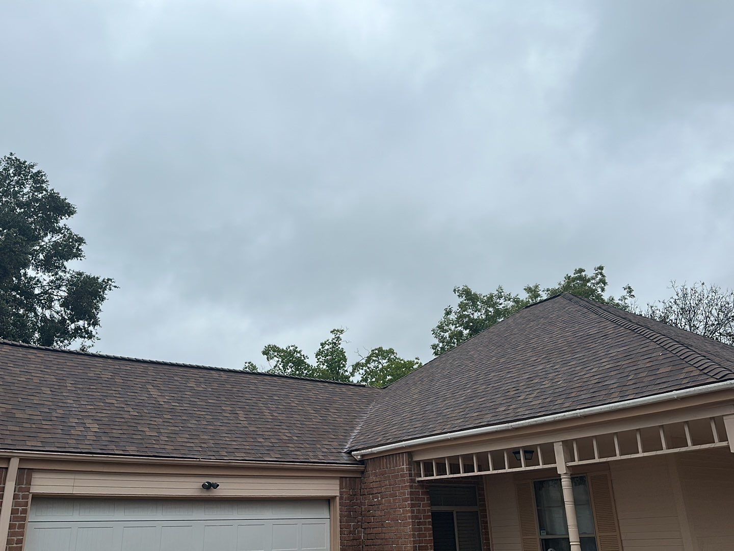 Residential Roofing Installation using Owen's Corning Duration (Lifetime) Shingles by Roof Repair Company