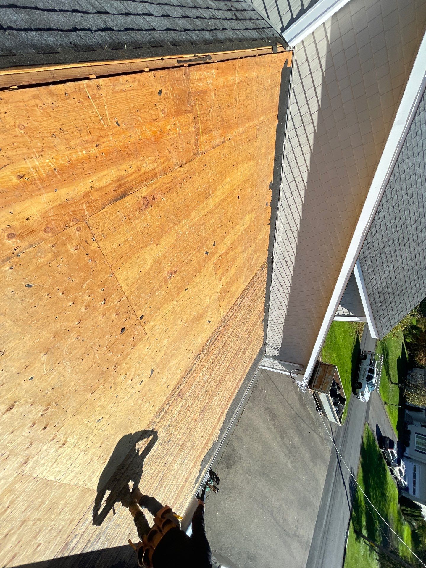 Residential Roofing Installation using Owens Corning TruDefinition Estate Gray by A Plus Exterior