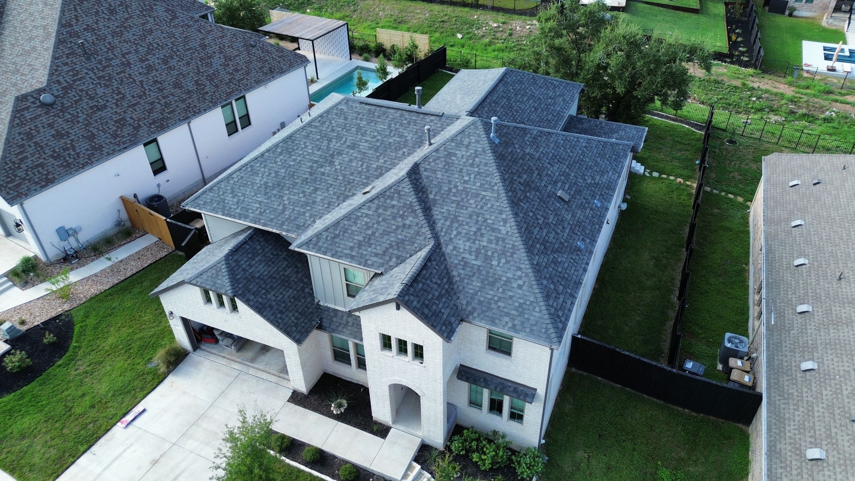 Roof Replacement using Owens Corning Duration Estate Gray by Honeydew Roofing