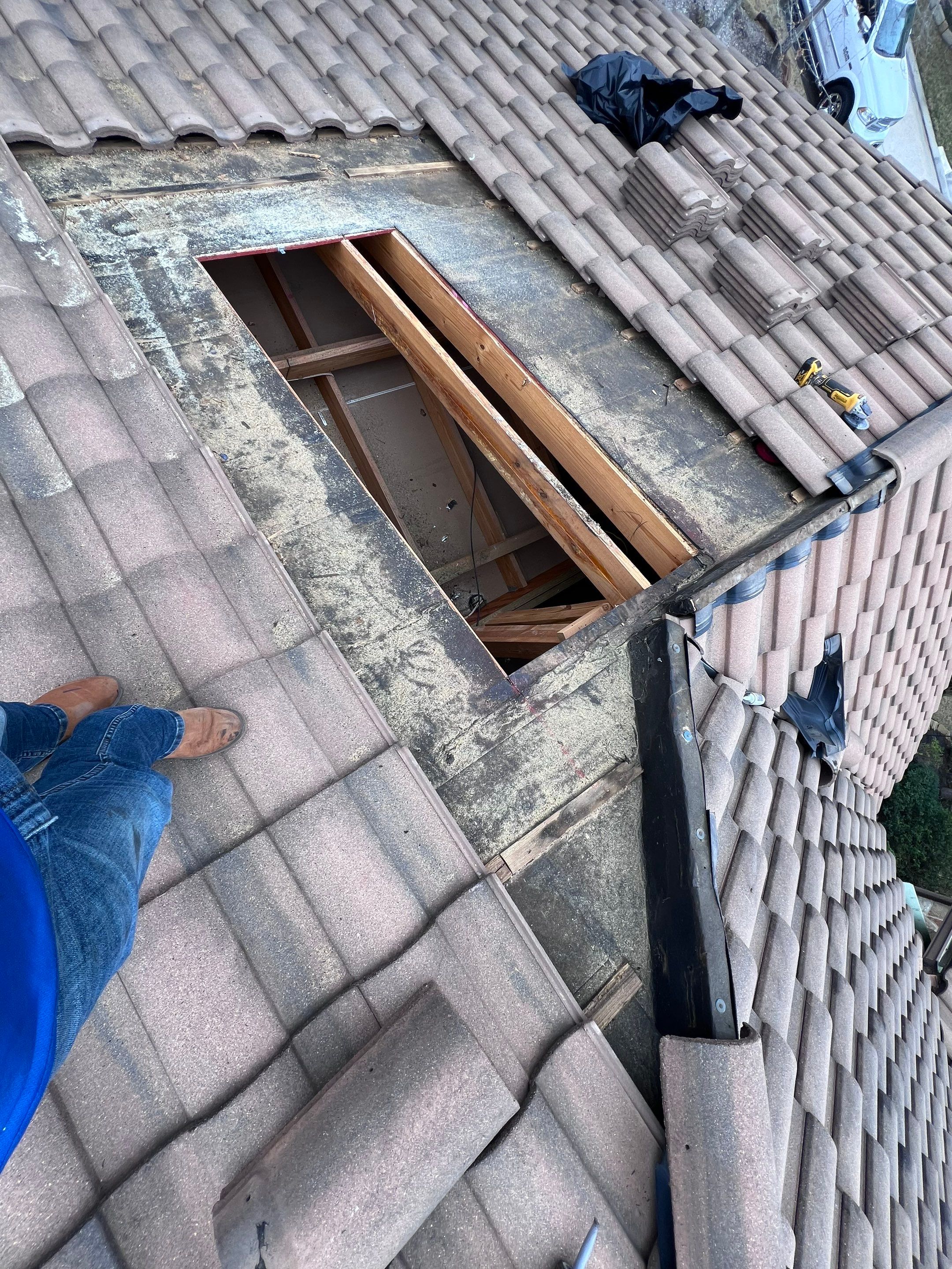 Tile Roof Repair by Roof Repair Company