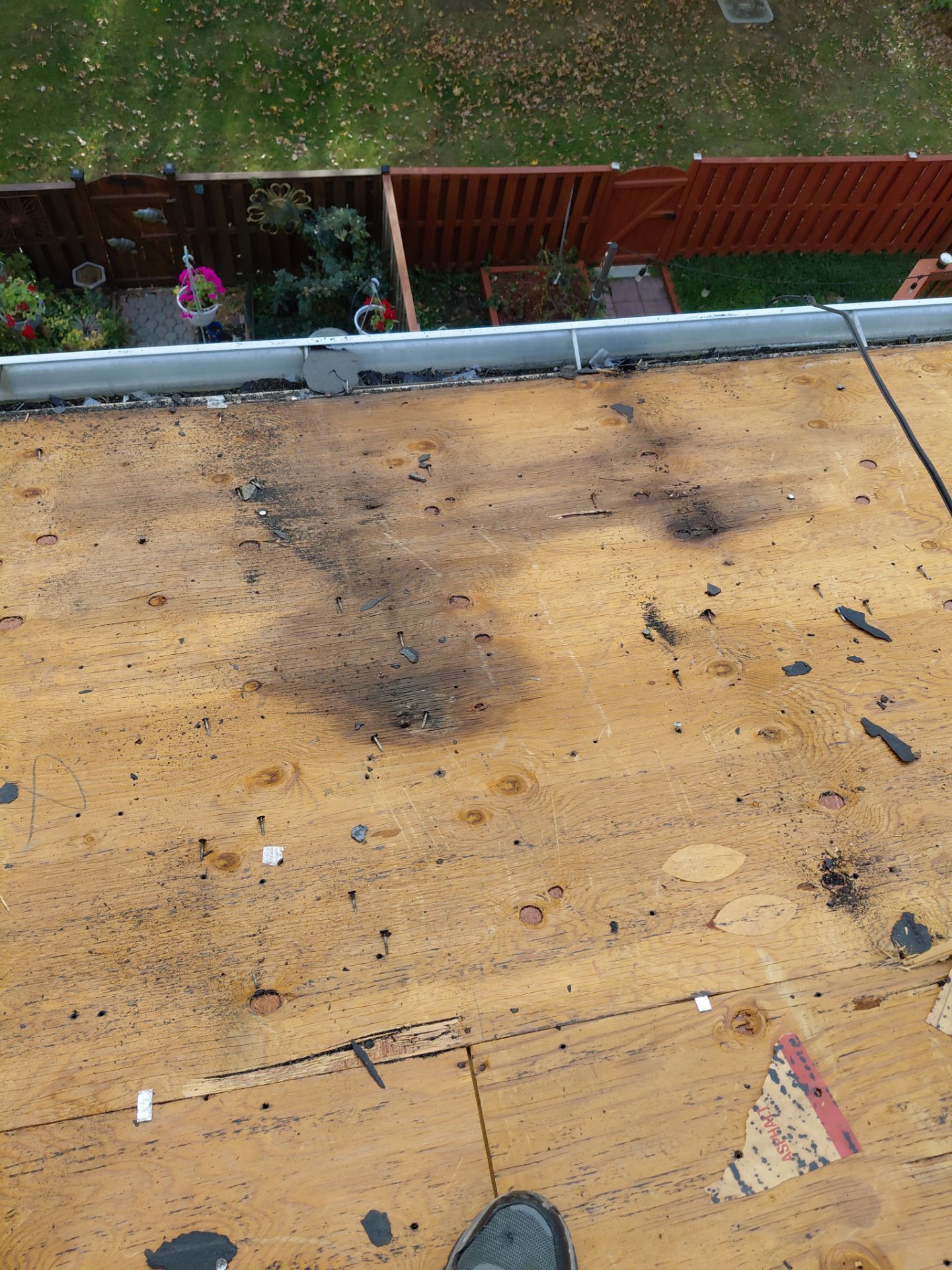 Alexandria : Residential Roof Replacement with CertainTeed Landmark Pro in Max Def Weathered Wood  by RM Banning, Inc.