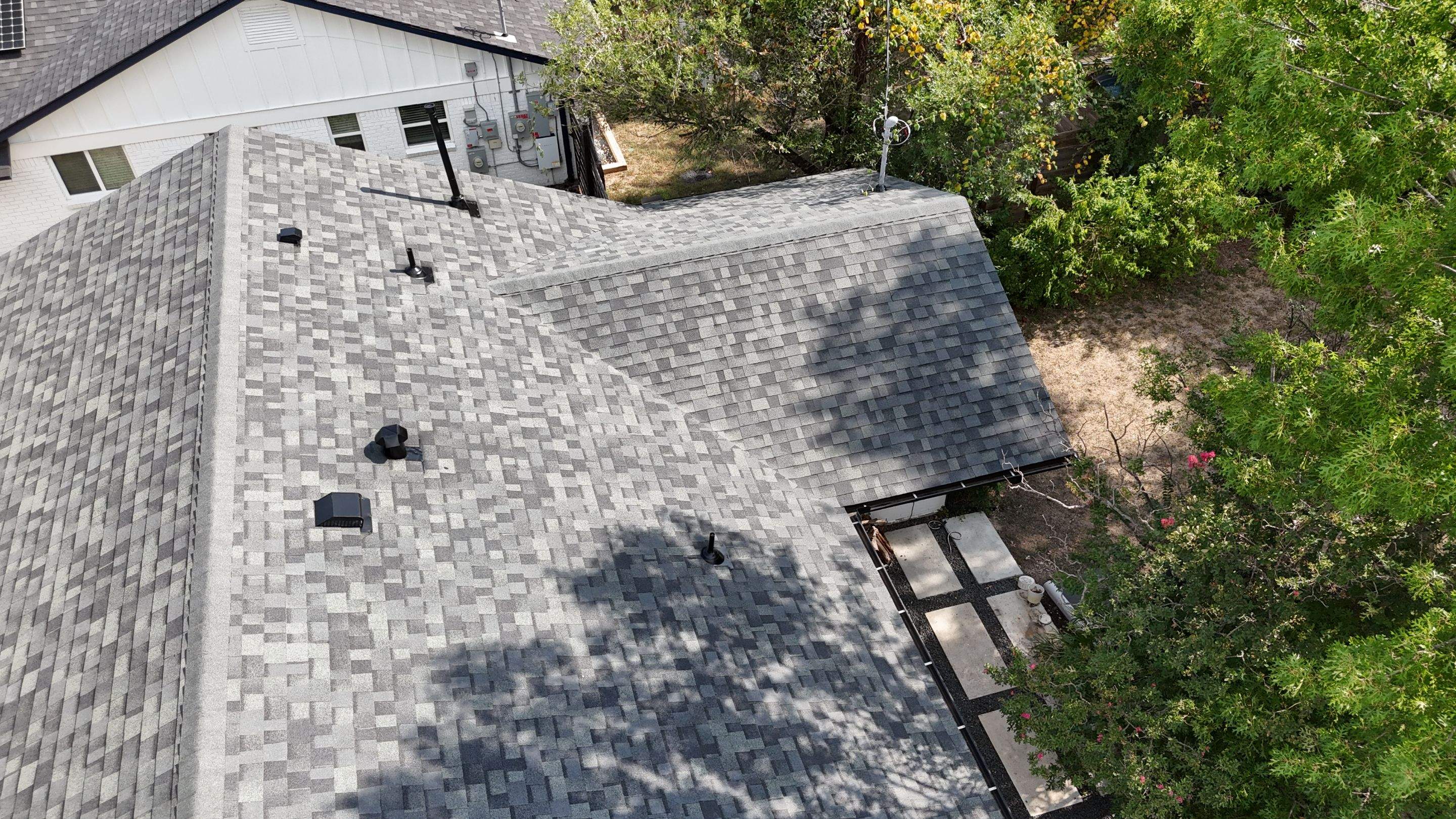 Estate Gray - Owens Corning TruDefinition Duration by RoofsOnly.com