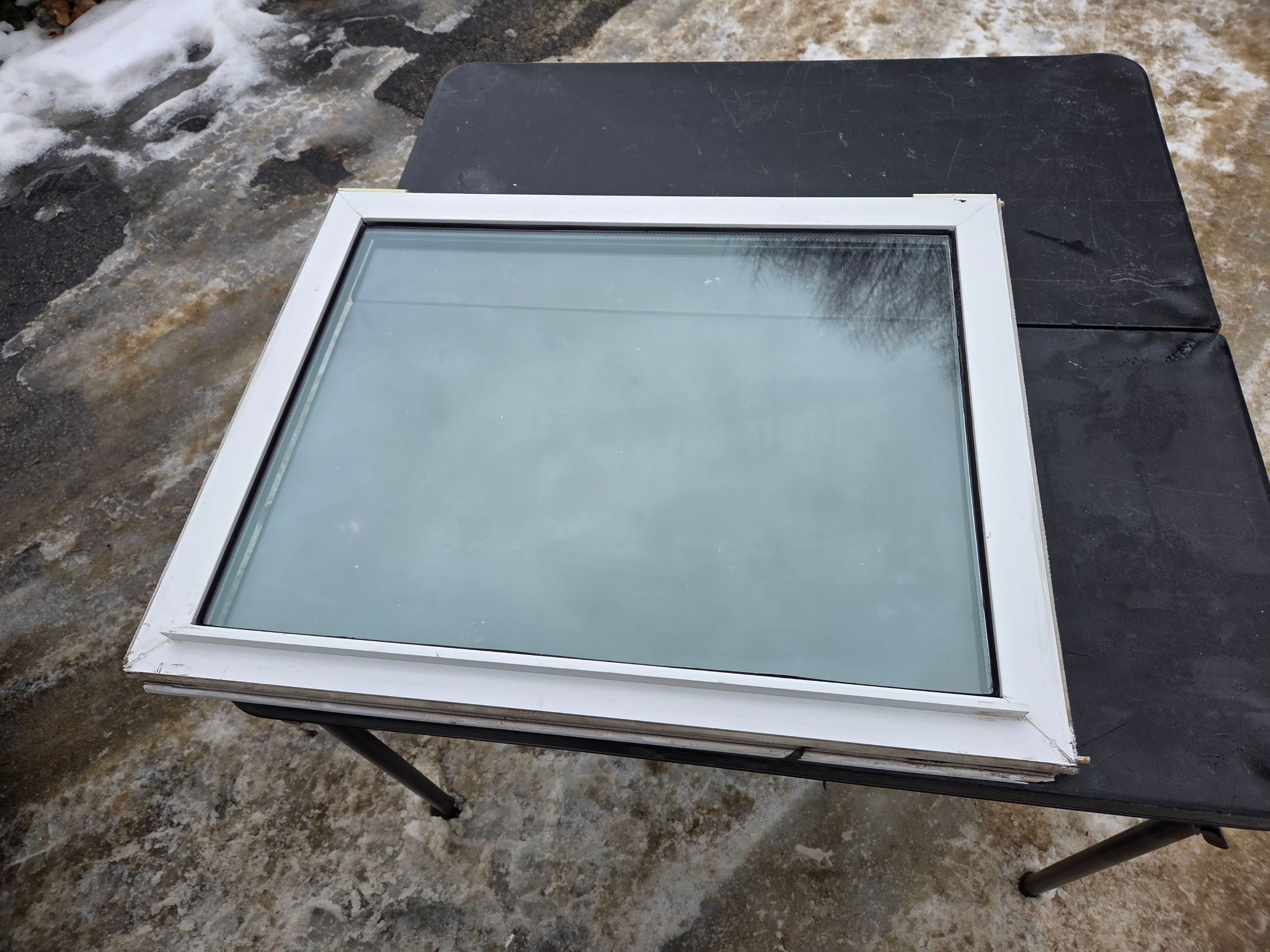 Low E Glass Replacement – Vinyl Double‑Hung Window by Cheshire Glass Company