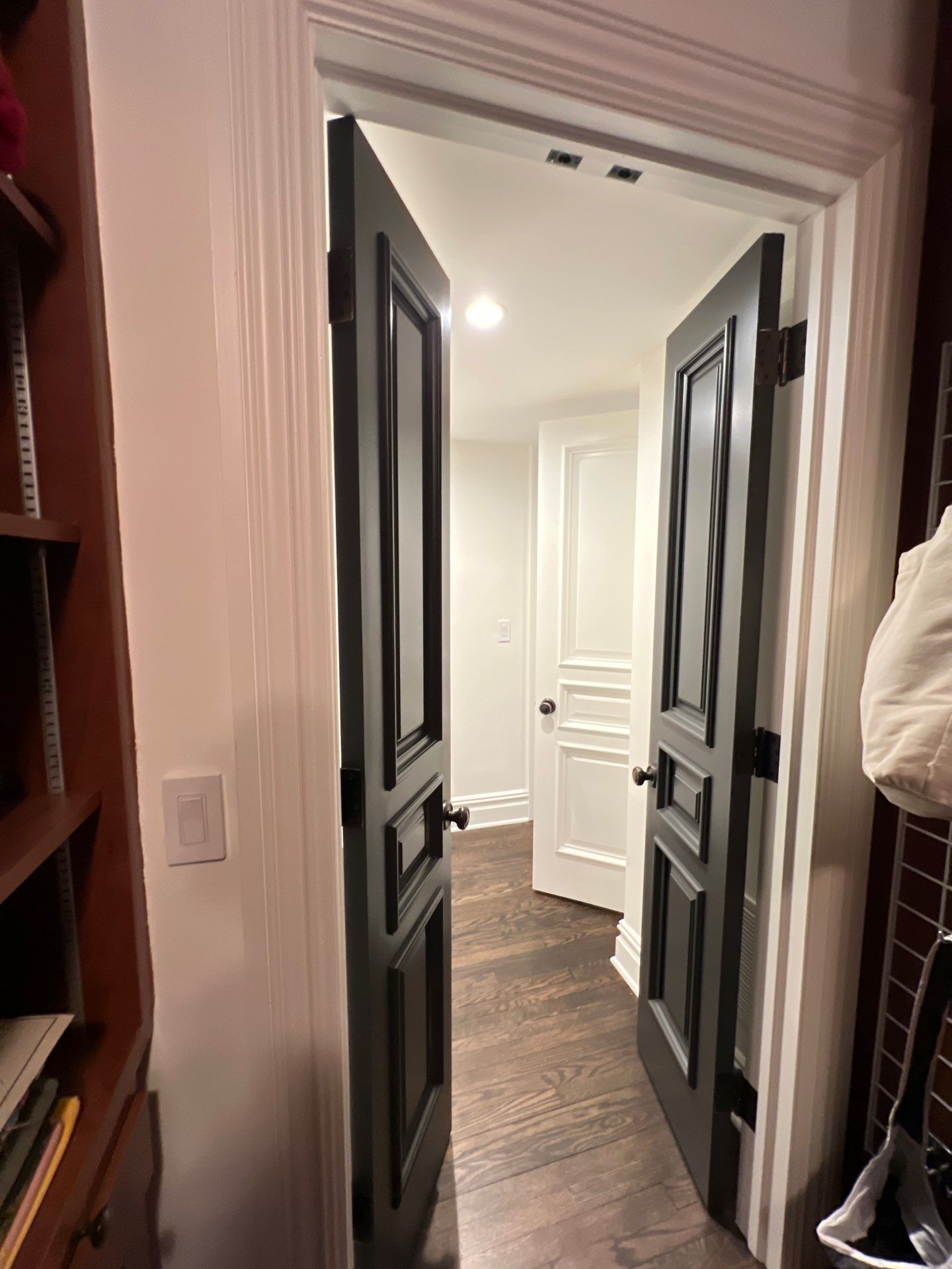 Chicago Interior Painting by Momos Painting Co.