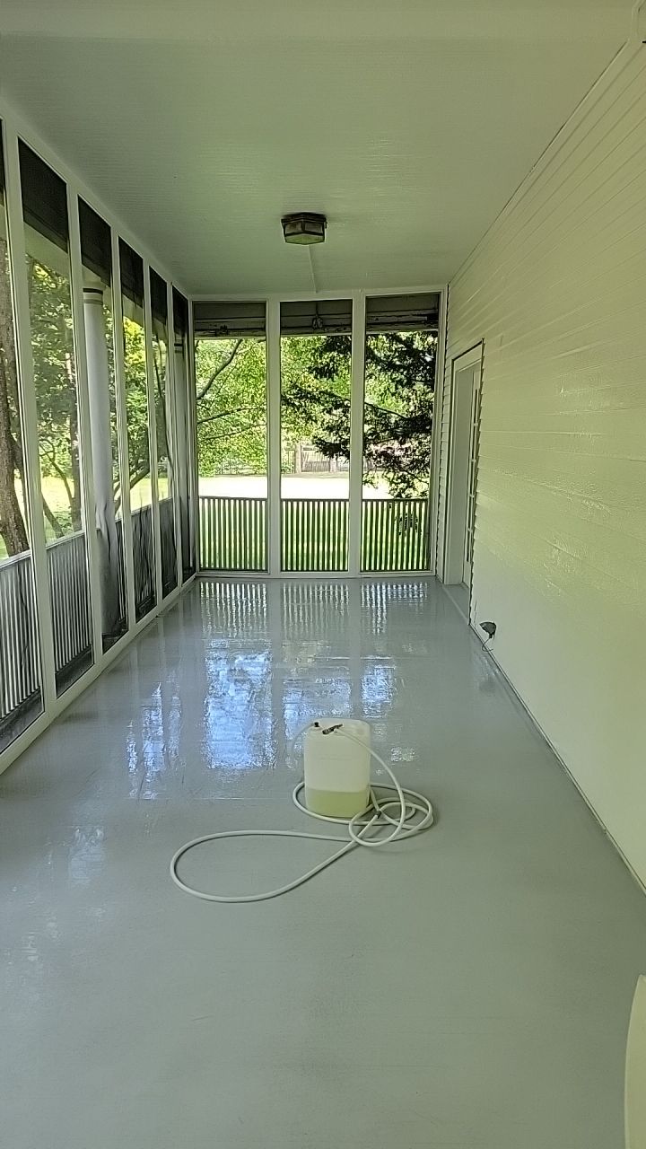 Housewashing  using Algaecide, soft wash soap by Northern Power Washing LLC.