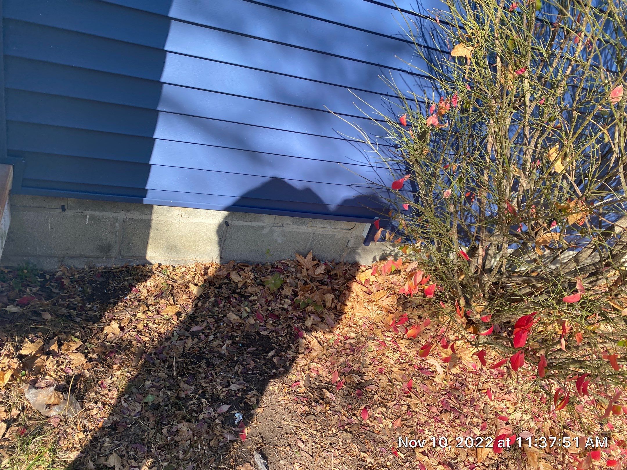 Siding Replacement using Certainteed Restoration Classic D4 Midnight Blue by 180 Contractors