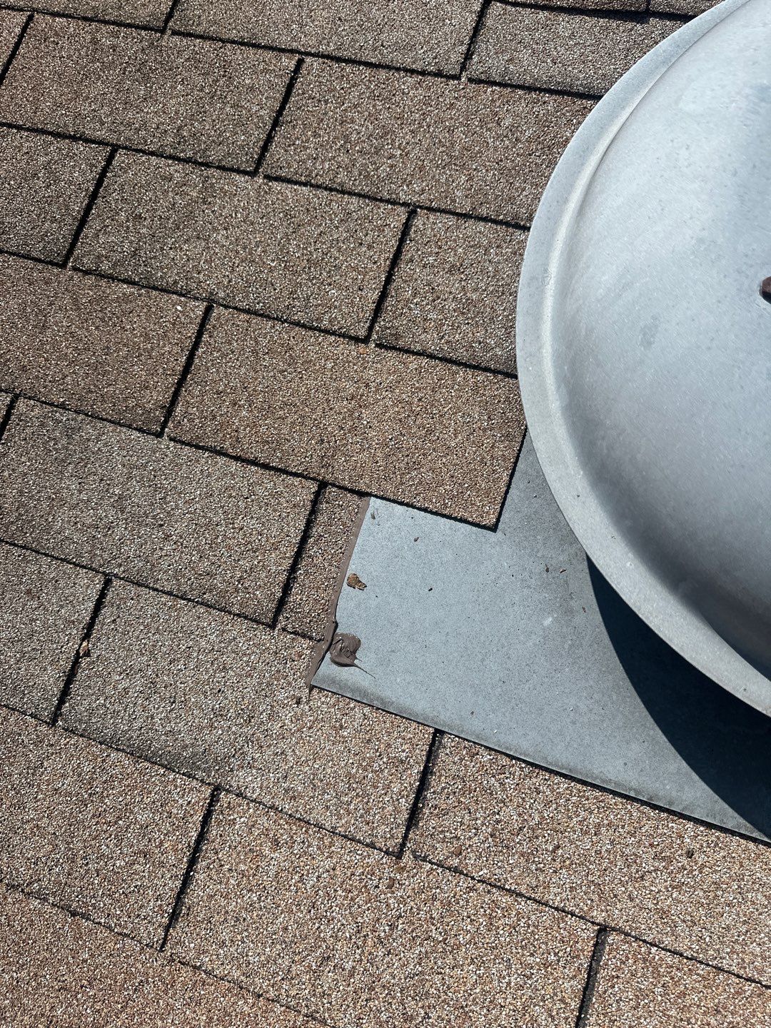 Hail Damage using Owen's Corning Duration (Lifetime) Shingles by Roof Repair Company