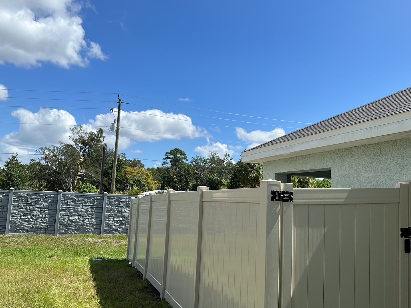 Vinyl Fence Installation using Tan Vinyl Privacy Fence by Asap fence and gates, LLC