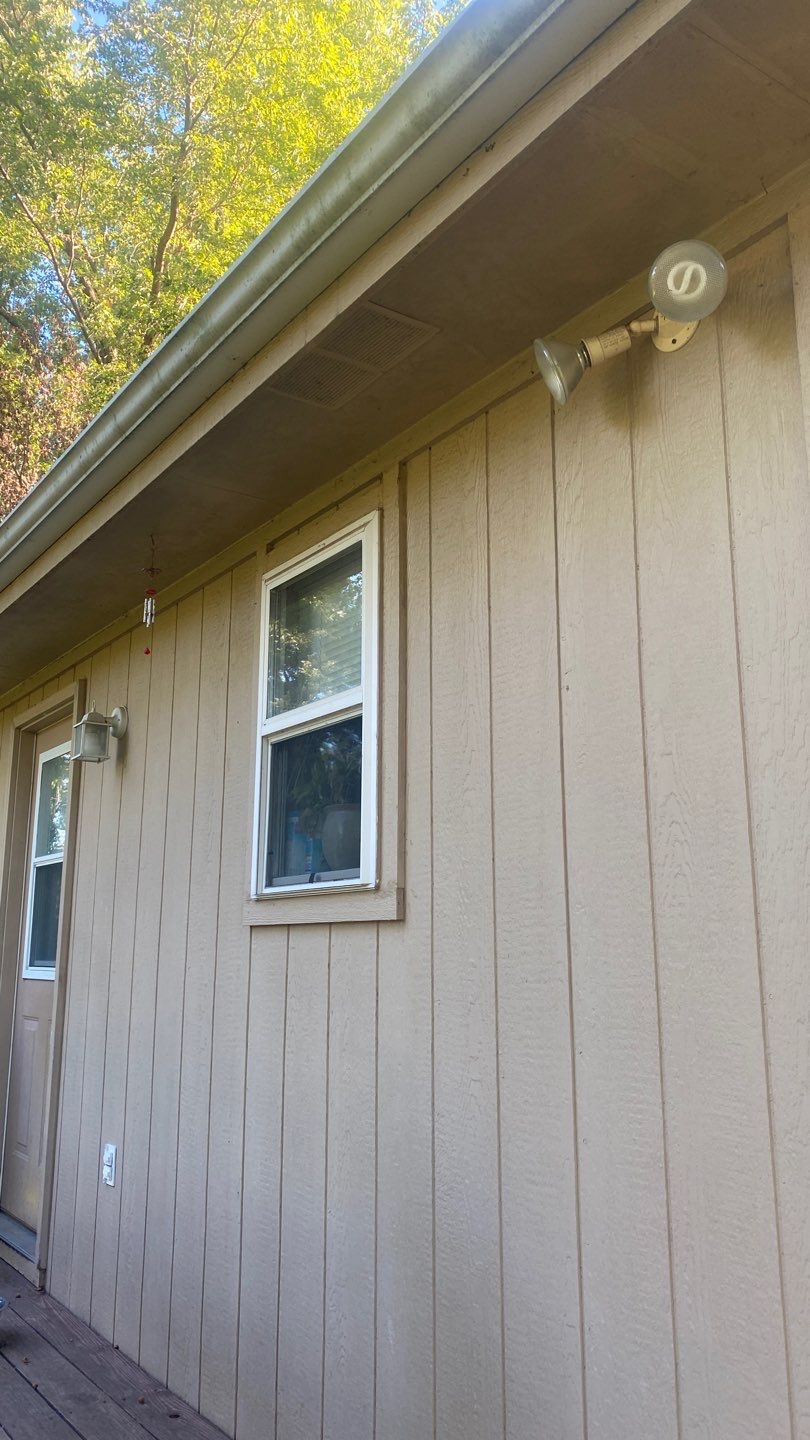 New Curb Appeal is Activated by EEC  Windows, Siding & Roofing 