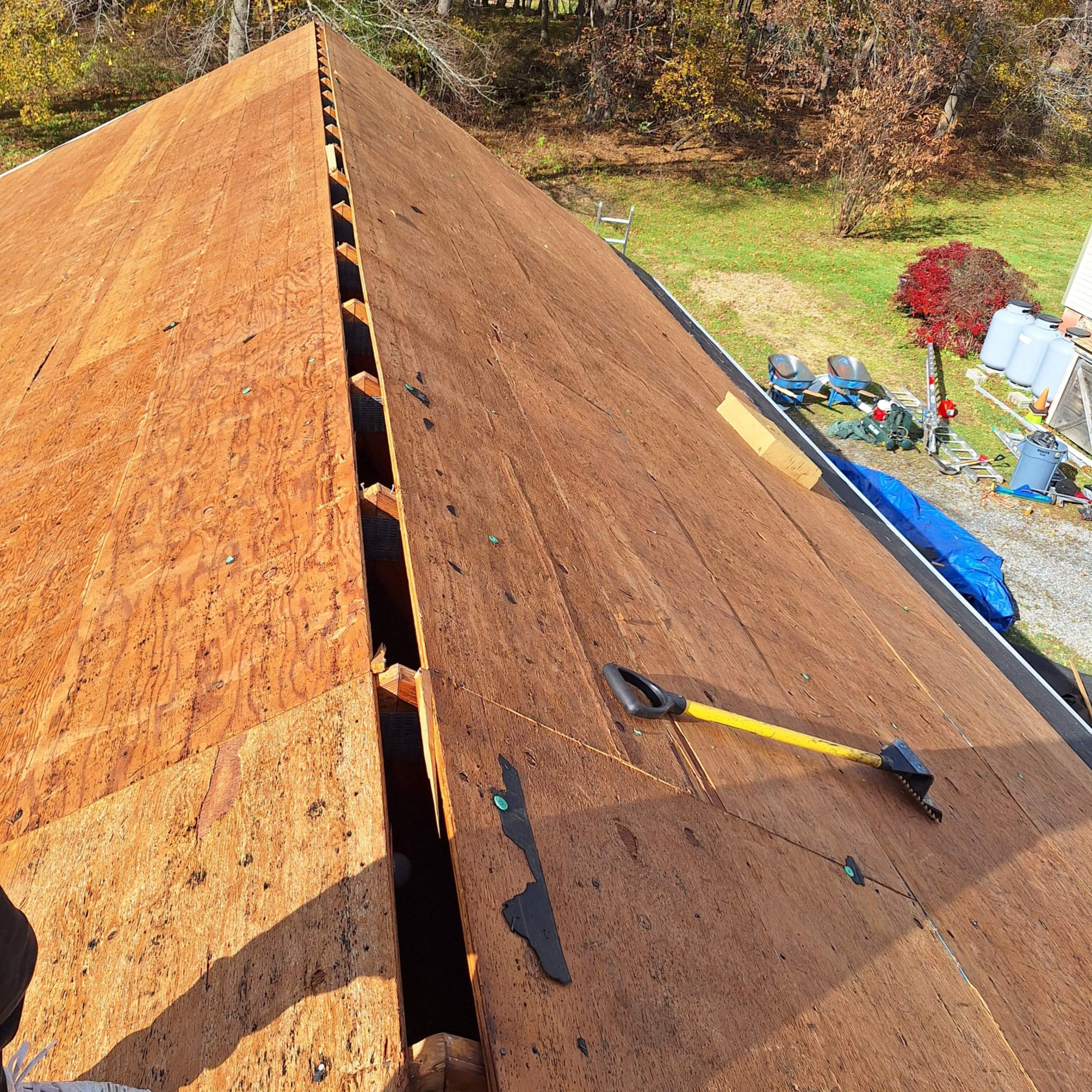 Two-Layer Tear-Off & Full Roof Replacement in Barrington, MA – Owens Corning Duration, Teak by JOHNNYS PRO