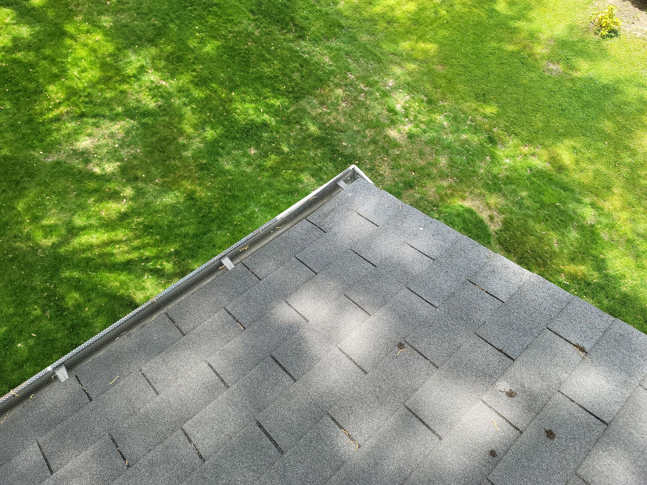 ATLAS PINNACLE COLOR: COASTAL GRANITE by Eagle Eye Roofing