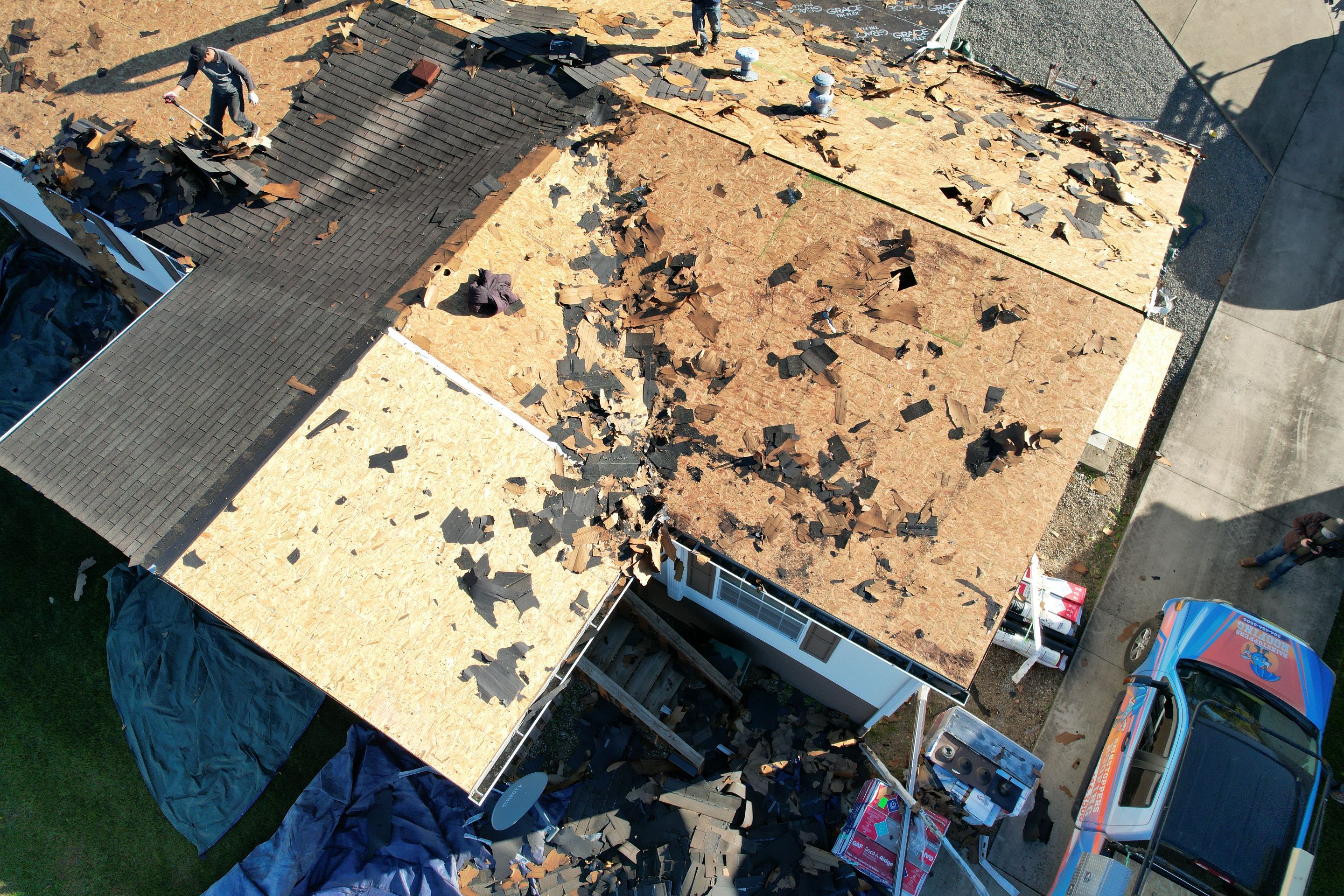 Residential Roofing Installation using GAF Timberline HDZ Shakewood by Rainstoppers Roofing