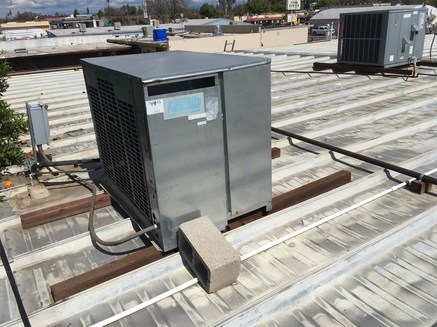  Chevron Gas Station by Straight Edge Roofing Inc