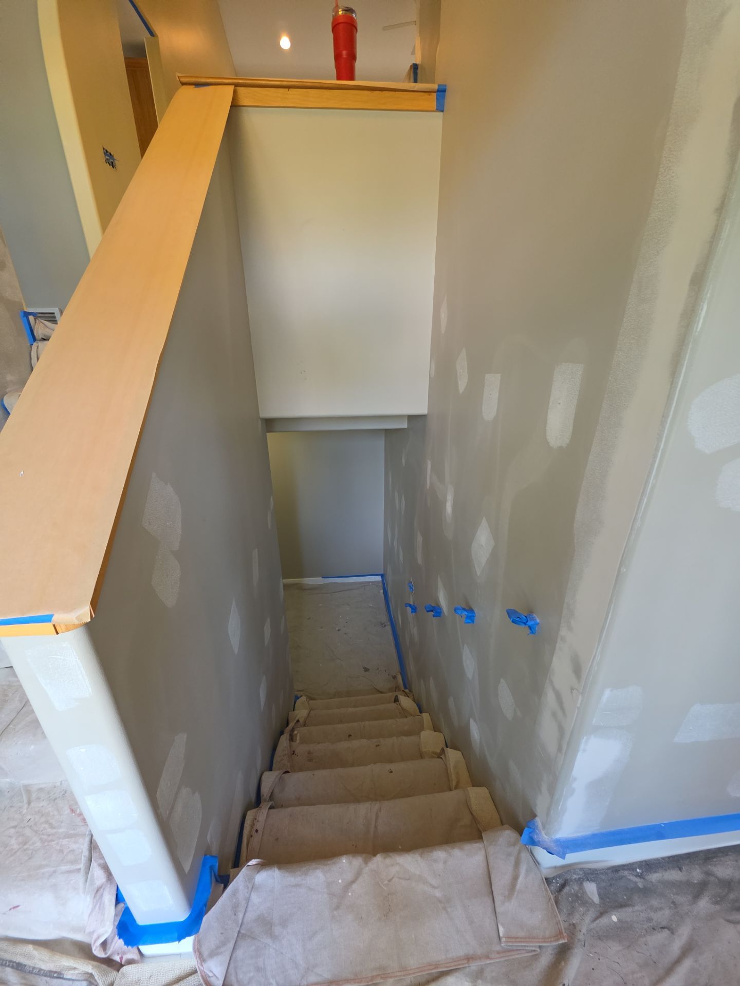Comprehensive Interior Painting and Drywall Repair in Norton Shores by Gordon Painting
