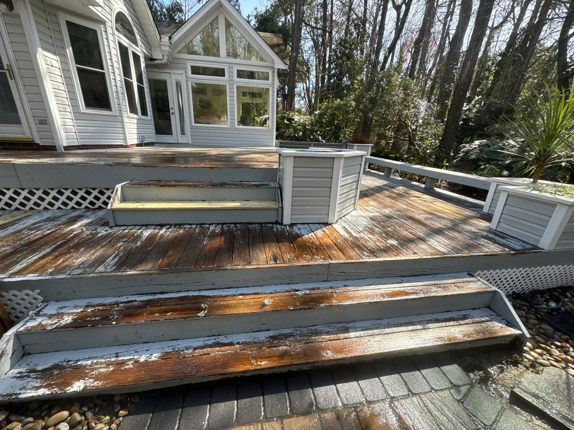 Deck using AcryFin by DuraSeal