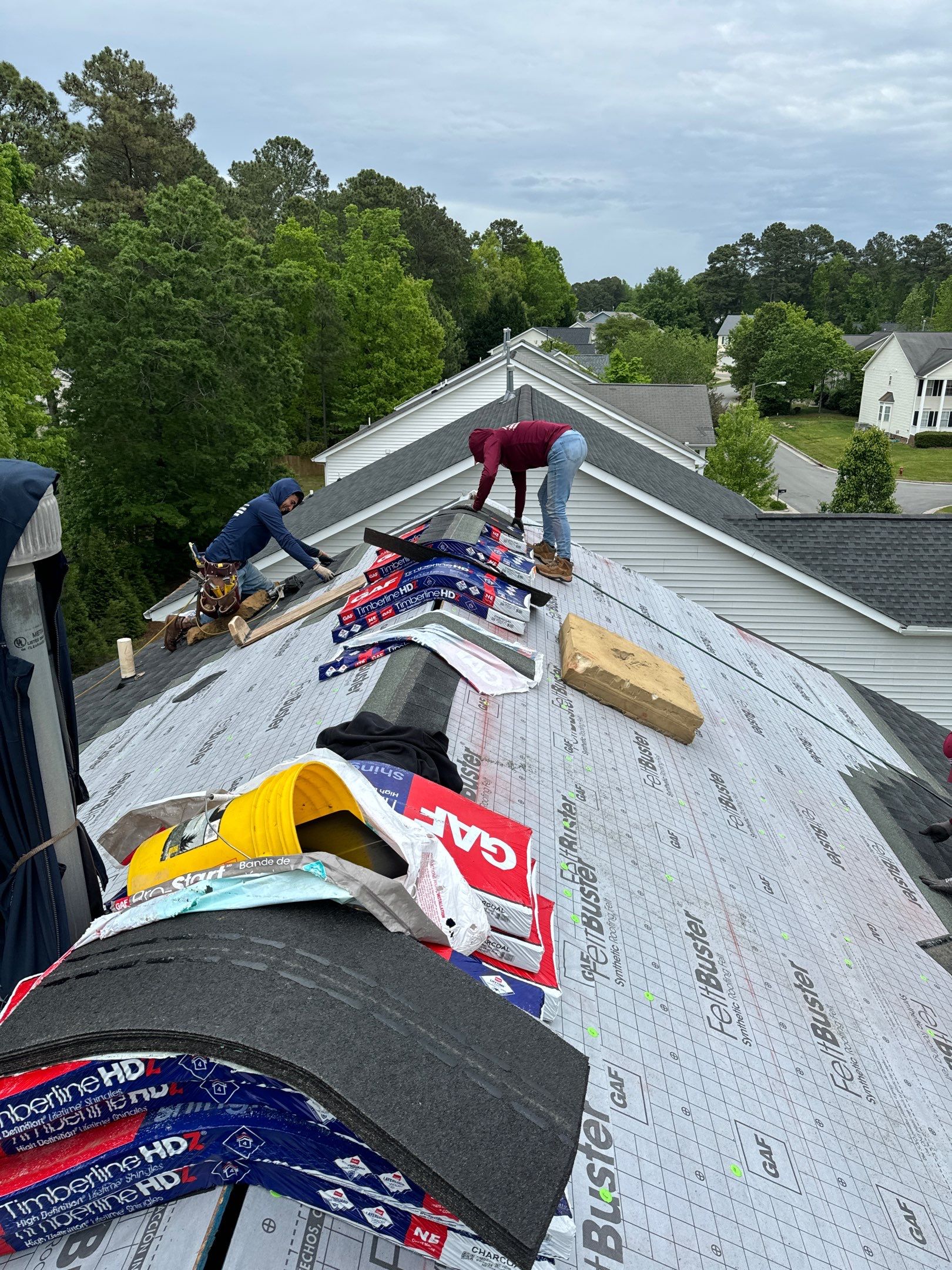 Project in Apex - Timberline HDZ Charcoal  by Pro Performance Roofing