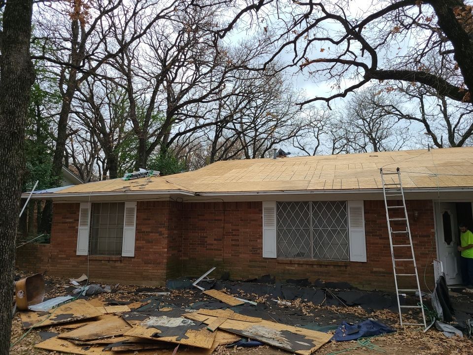 Residential Roofing Installation using ATLAS Pinnacle Pristine Shingles by Harvey Roofing & Construction