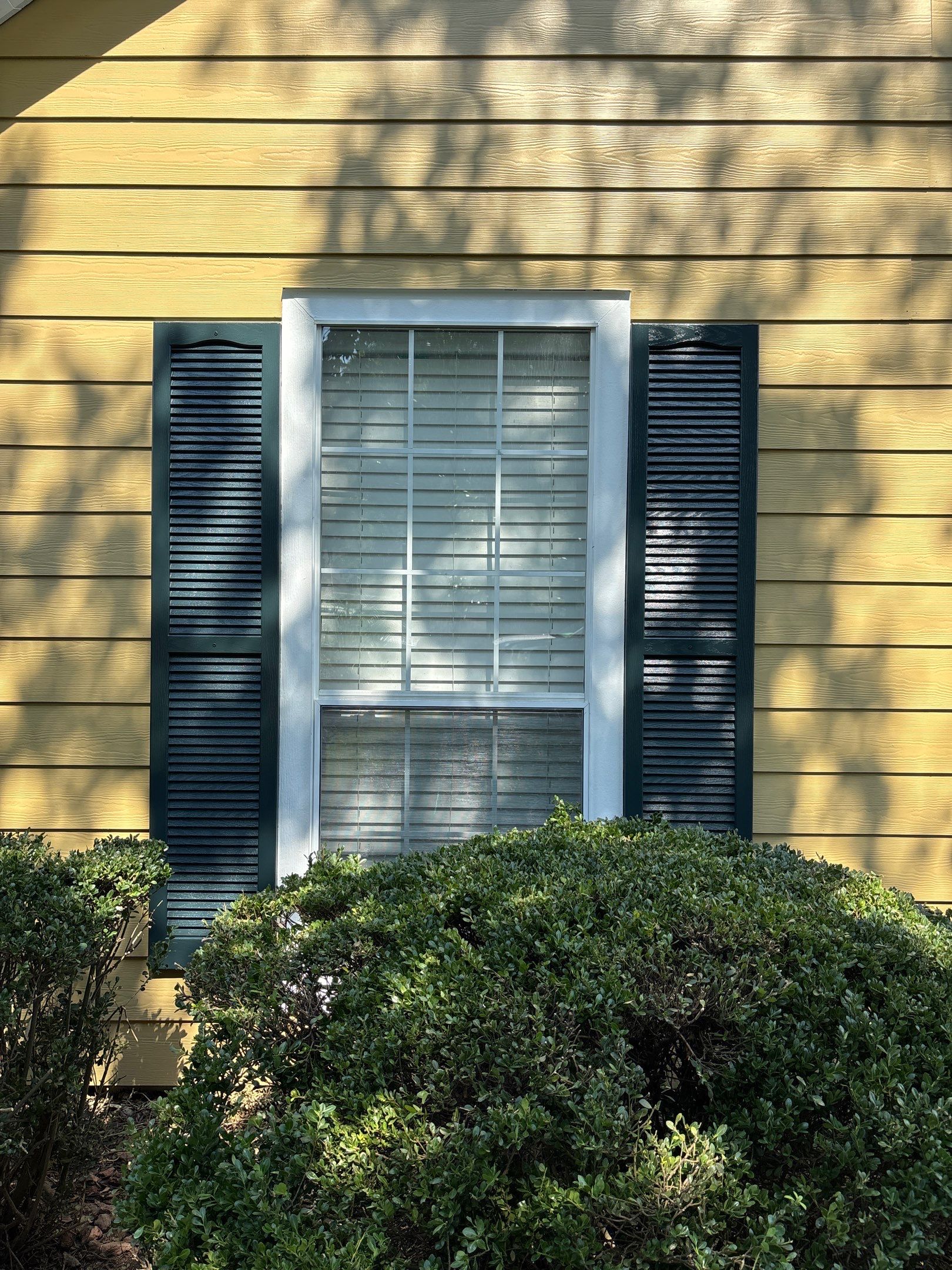 Siding replacement  by Deerfield Roofing LLC