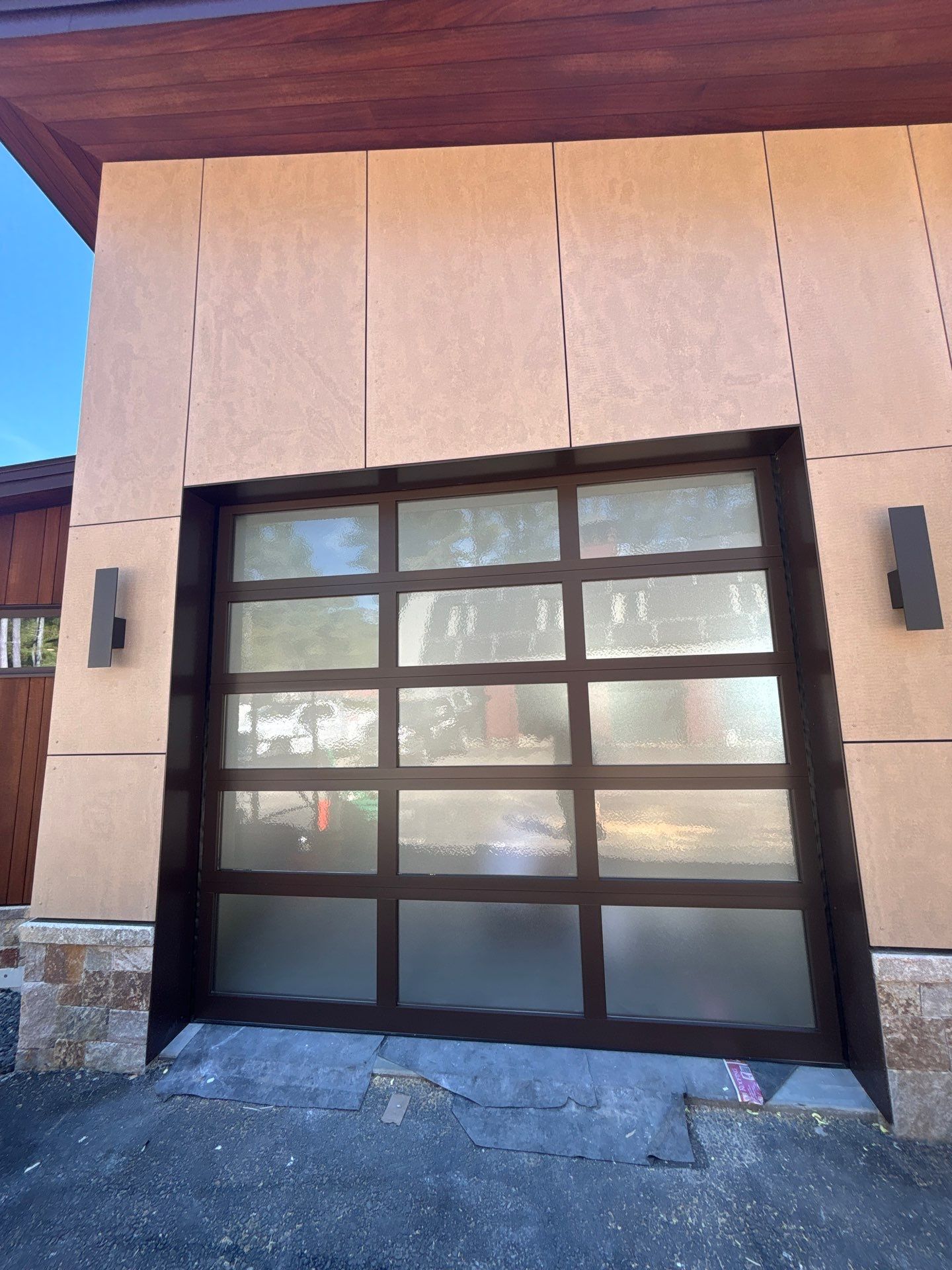 Door Installation using Clopay Avante Garage Doors by Keene Door
