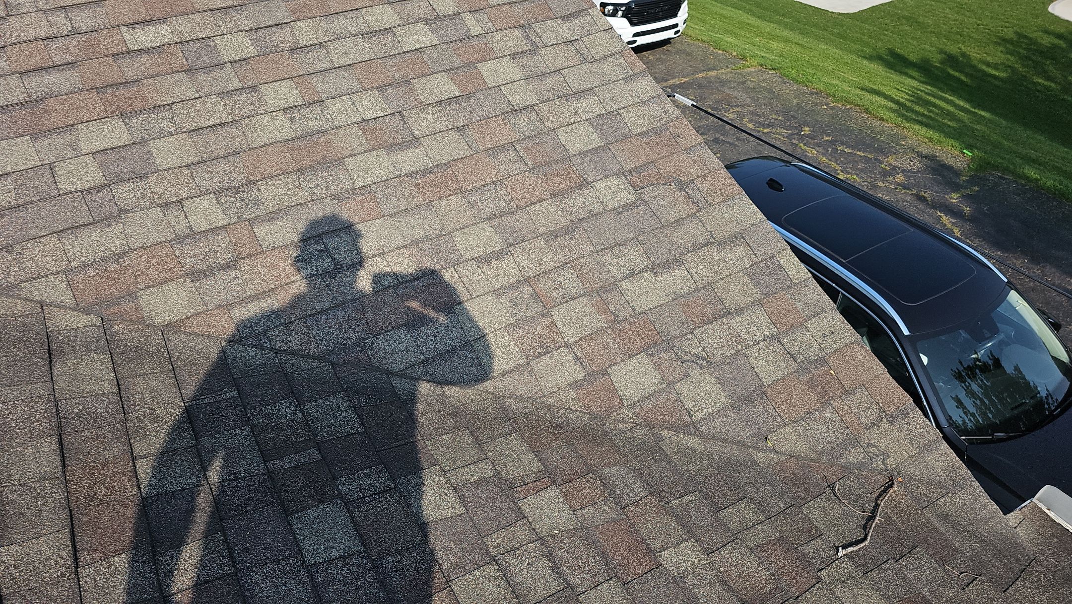 ATLAS PINNACLE COLOR: WEATHERWOOD DRIP EDGE: WHITE by Eagle Eye Roofing