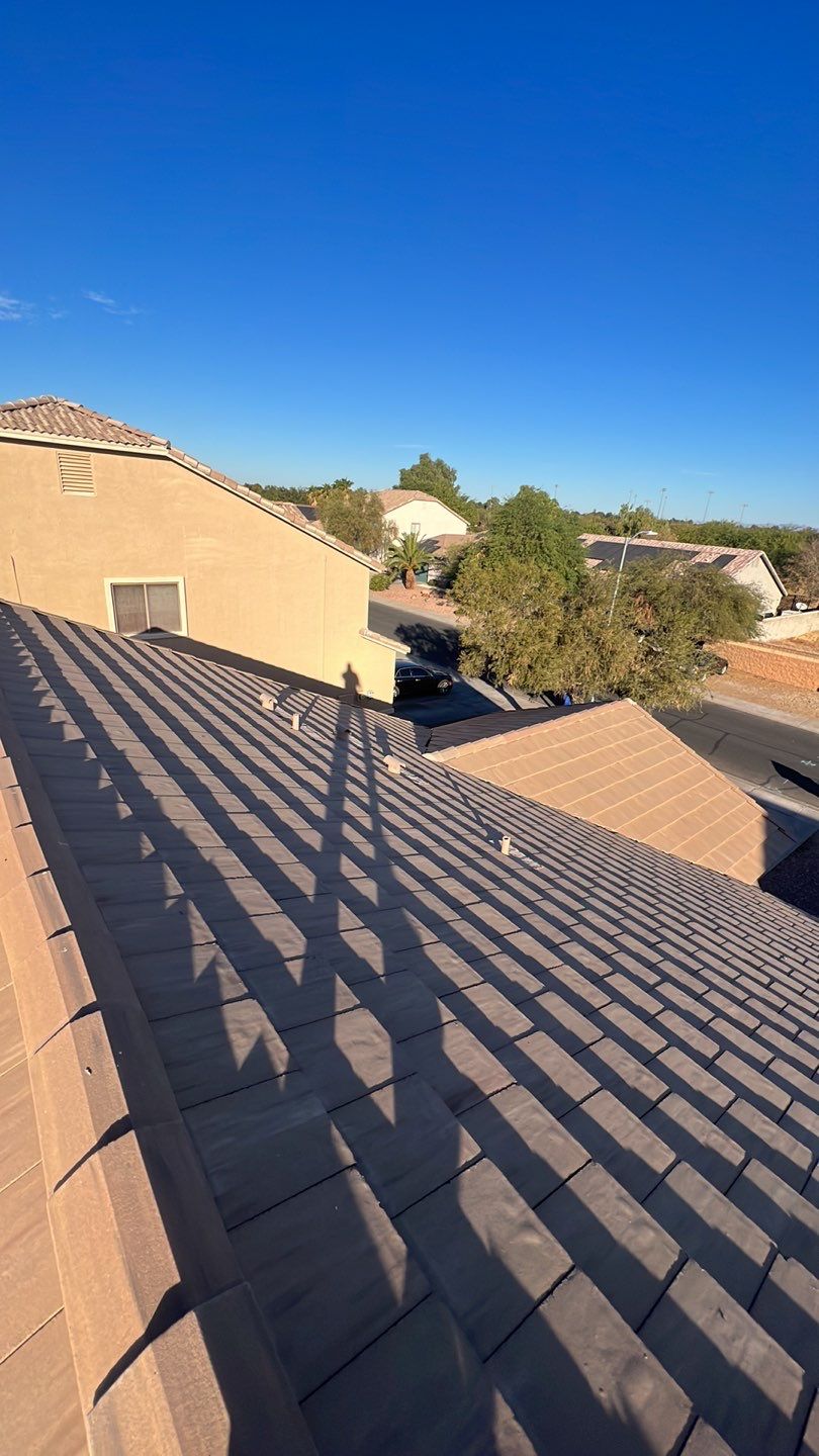 Mesa Tan Concrete Tile by Reimagine Roofing
