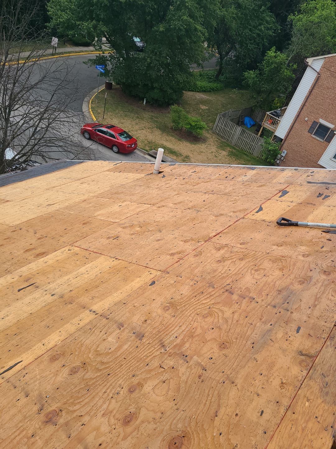 Alexandria: Roof Replacement with CertainTeed Landmark Pro in Max Def Burnt Sienna by RM Banning, Inc.