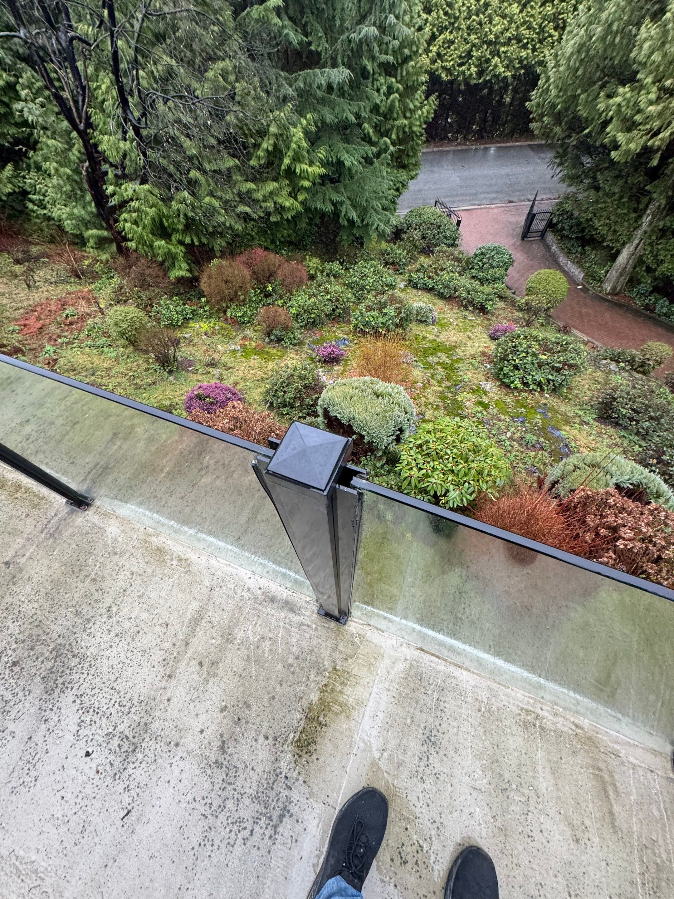 Repair Rotten Deck In West Vancouver  by YVR Construction Group