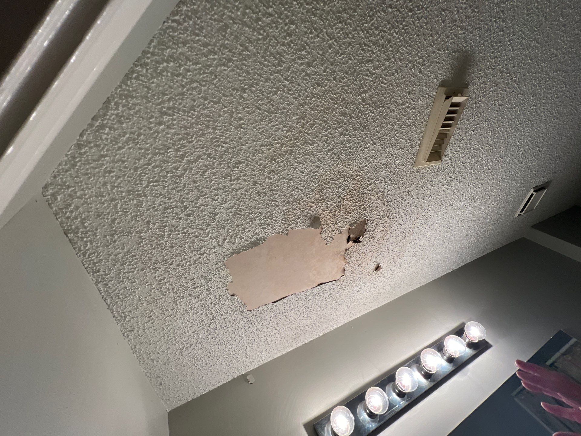Hail Damage using Owen's Corning Duration (Lifetime) Shingles by Roof Repair Company