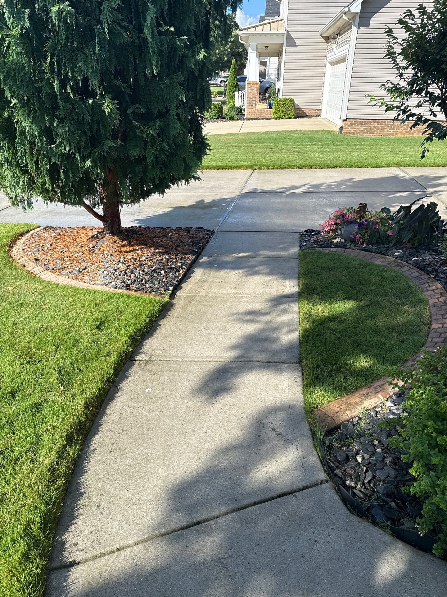 Concrete Driveway using Concrete Sealant by DuraSeal