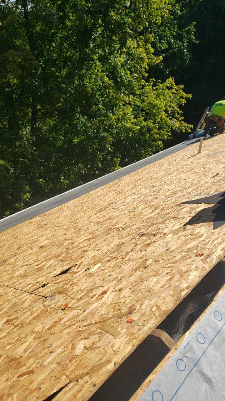 Marshall Roofing Project - Landmark Pro Max Def Pewterwood Designer Shingles by RM Banning, Inc.