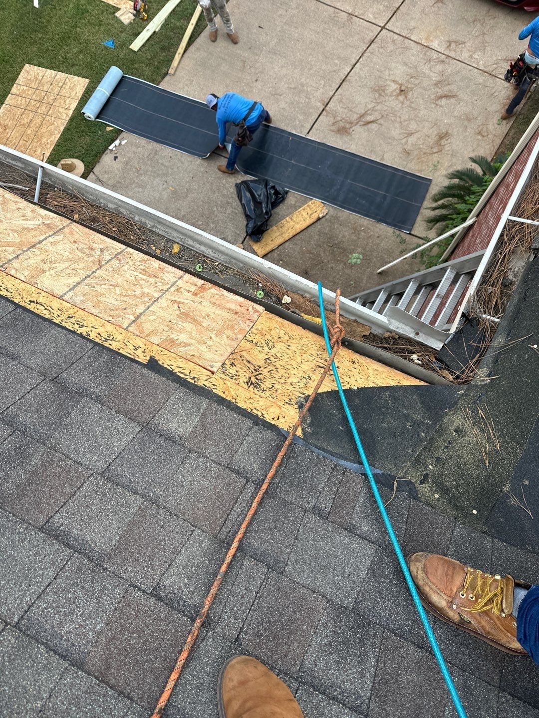 Residential Roofing Repair using Owen's Corning Duration (Lifetime) Shingles by Roof Repair Company