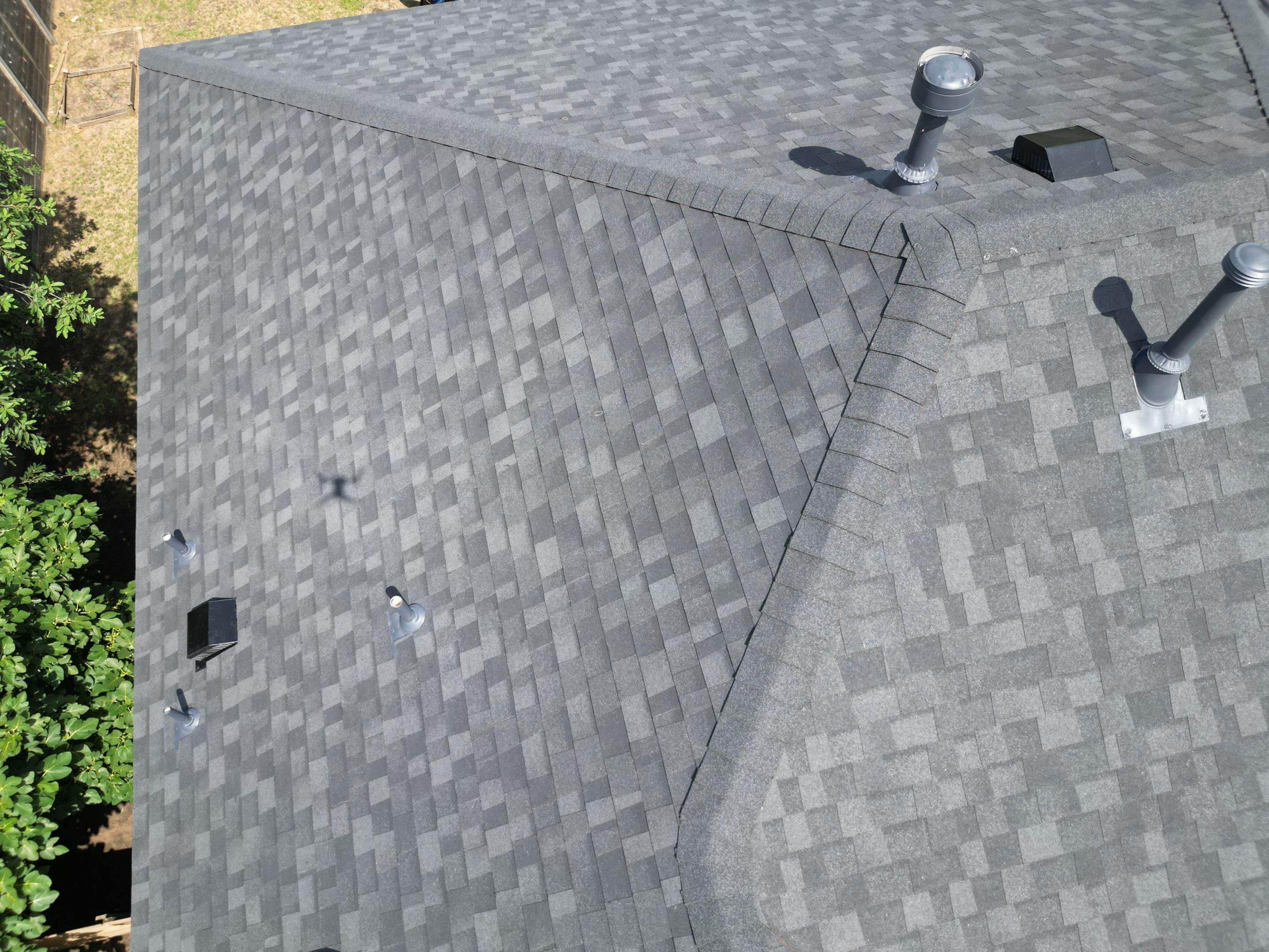 Onyx Black - Owens Corning TruDefinition Duration by RoofsOnly.com