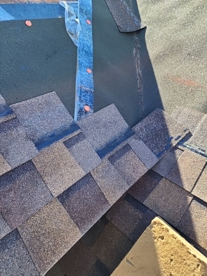 ATLAS PINNACLE PRISTINE COLOR: COPPER CANYON DRIP EDGE: WHITE by Eagle Eye Roofing