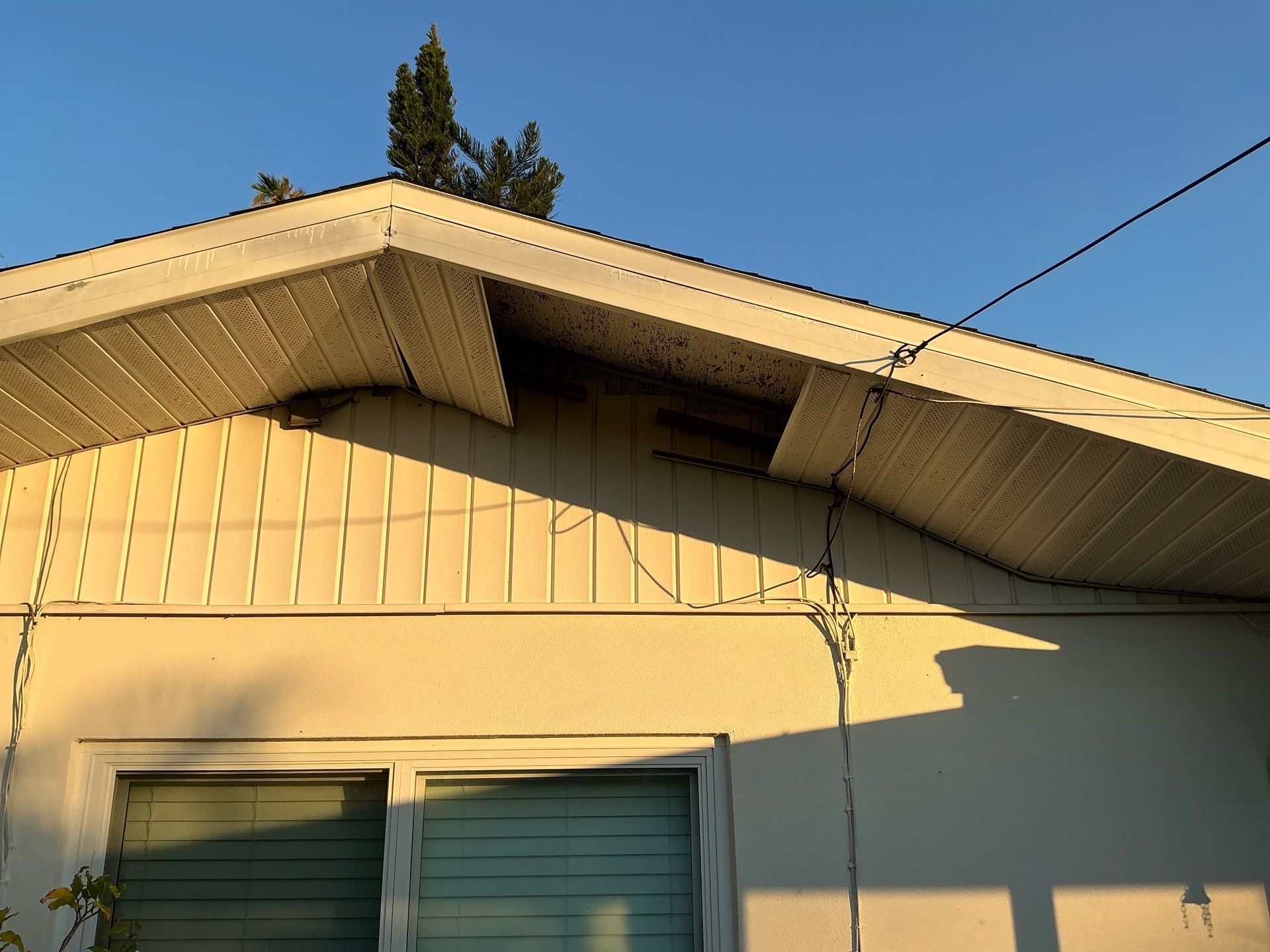 Soffit White Vinyl Installation FL by Gutter Professors