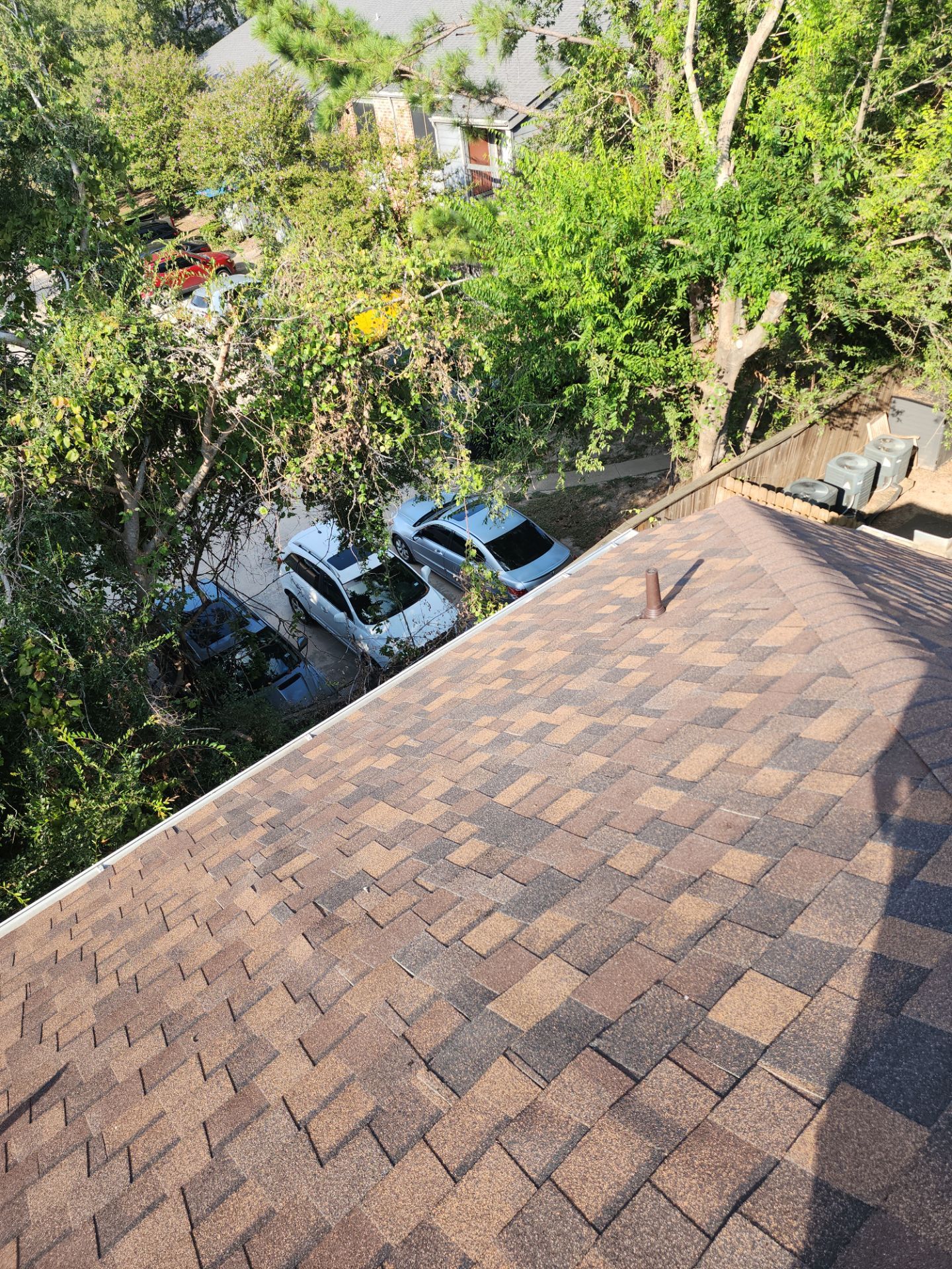 Residential Roofing Installation using Owen's Corning Duration (Lifetime) Shingles by Roof Repair Company