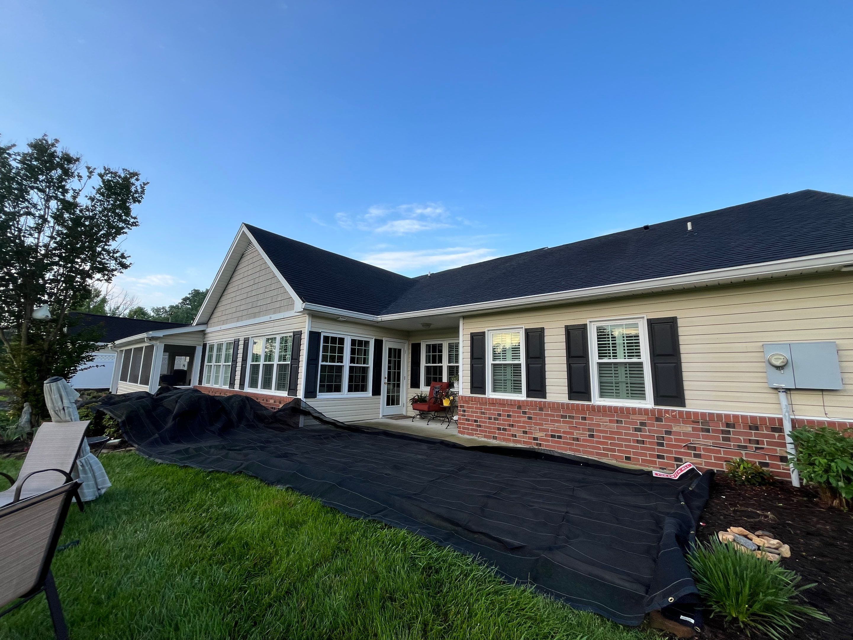 CertainTeed Landmark Moire Black by Smithrock Roofing