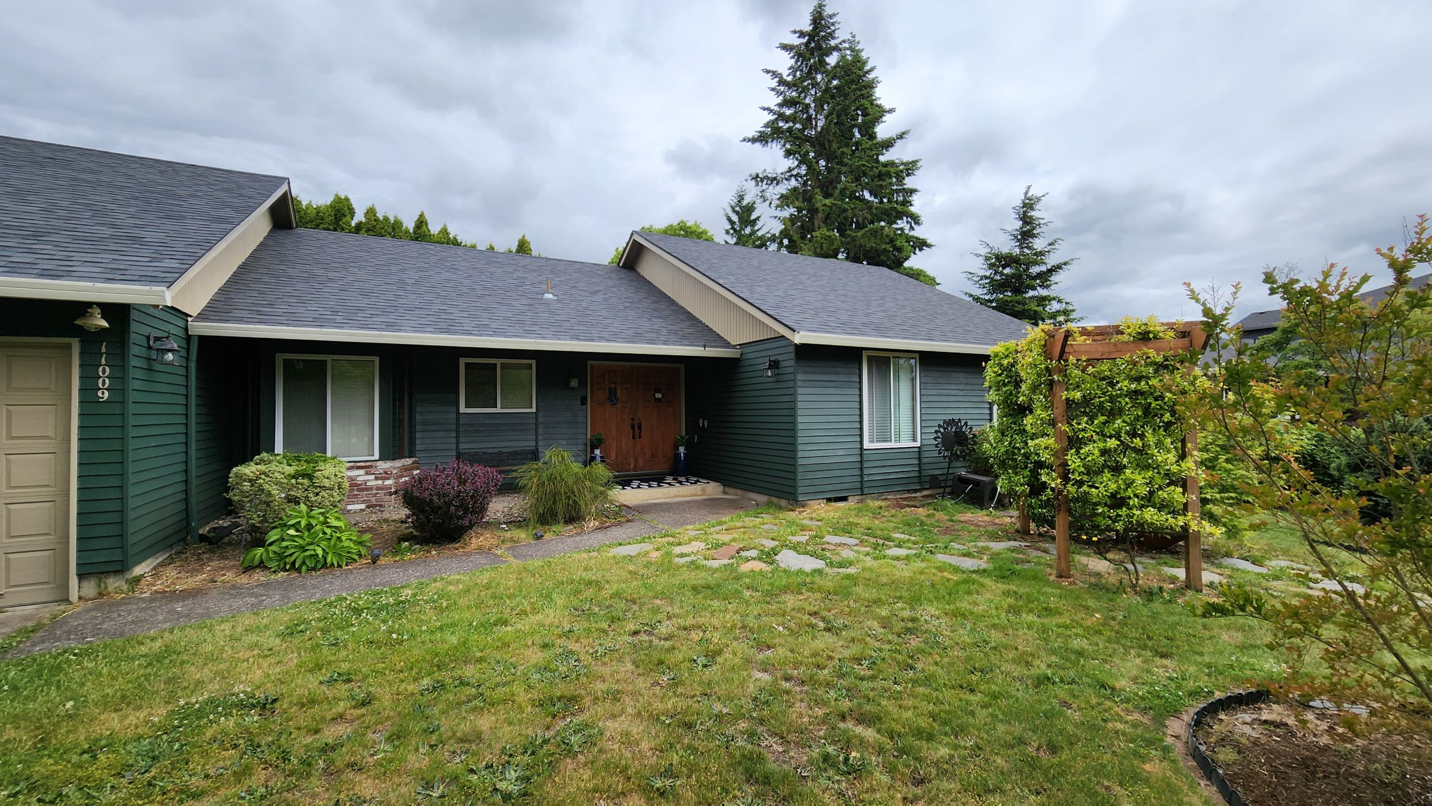 Exterior Siding and Paint Project in Vancouver, WA by Crm Services Llc