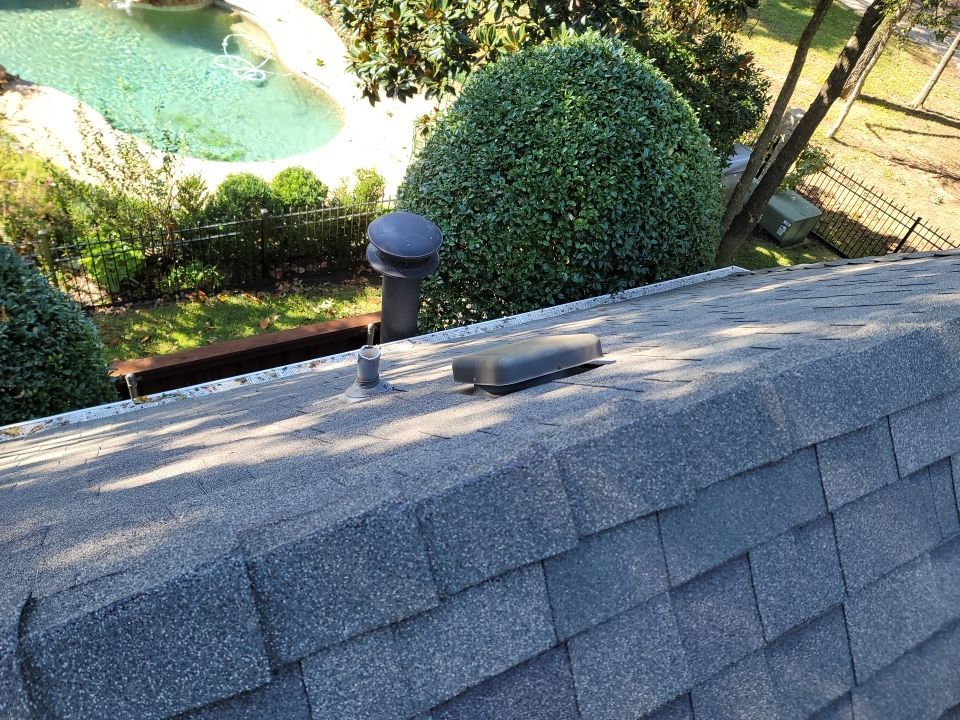 Insurance Claim Roof and Gutters using Owens Corning - Duration- Estate Gray -New Gutters - Exterior paint by Tex-Line Roofing