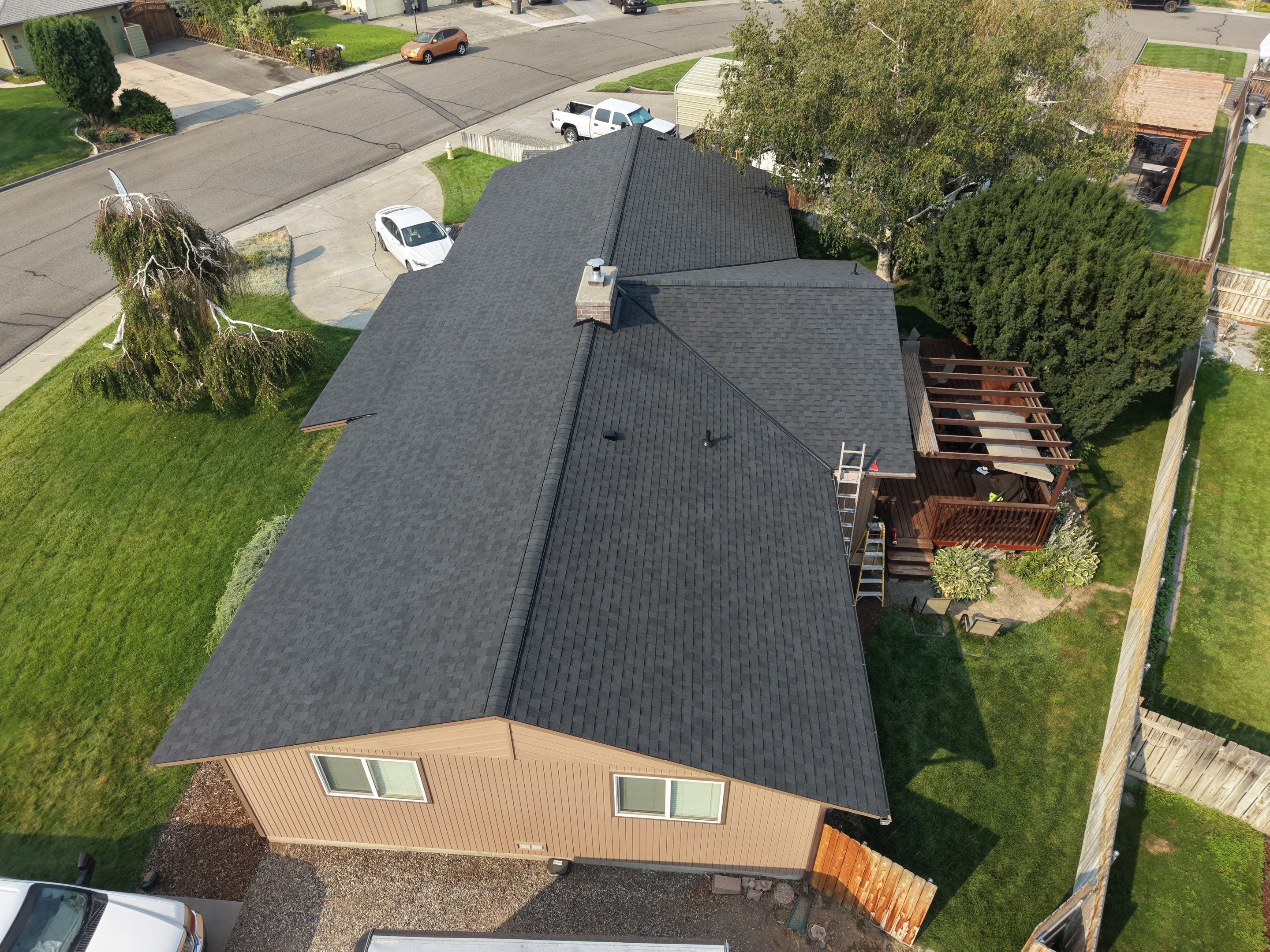 Residential Architectural Shingle Roof Replacement in Kennewick, Washington by Alpine Roofing