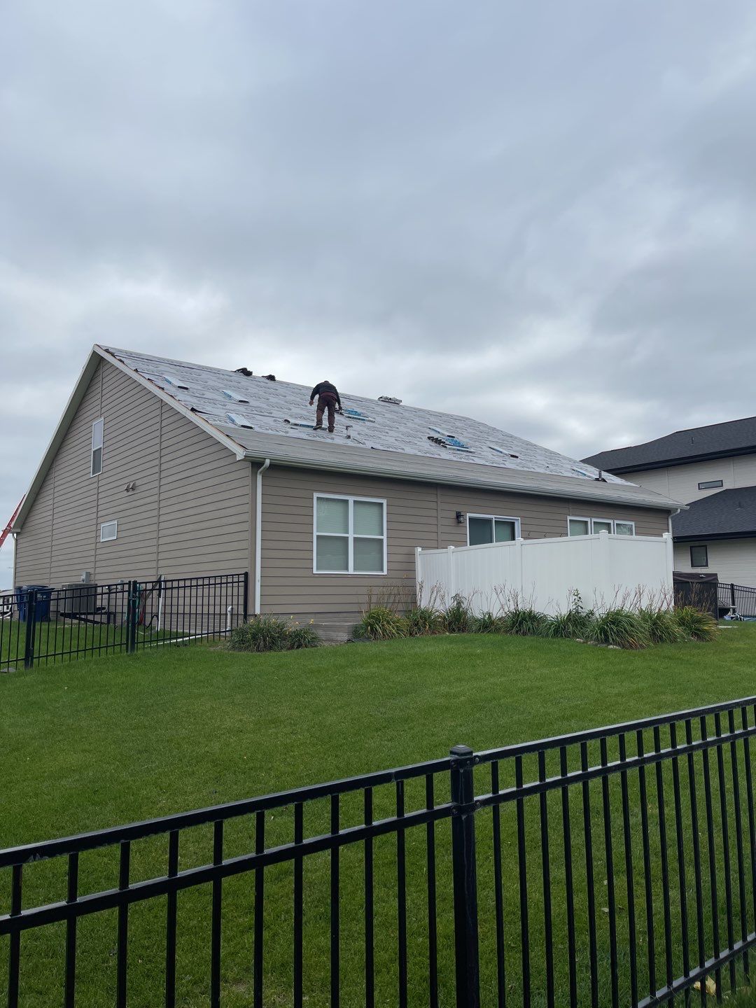 Residential Roofing Installation using IKO Dynasty Driftshake by Lightning Exteriors