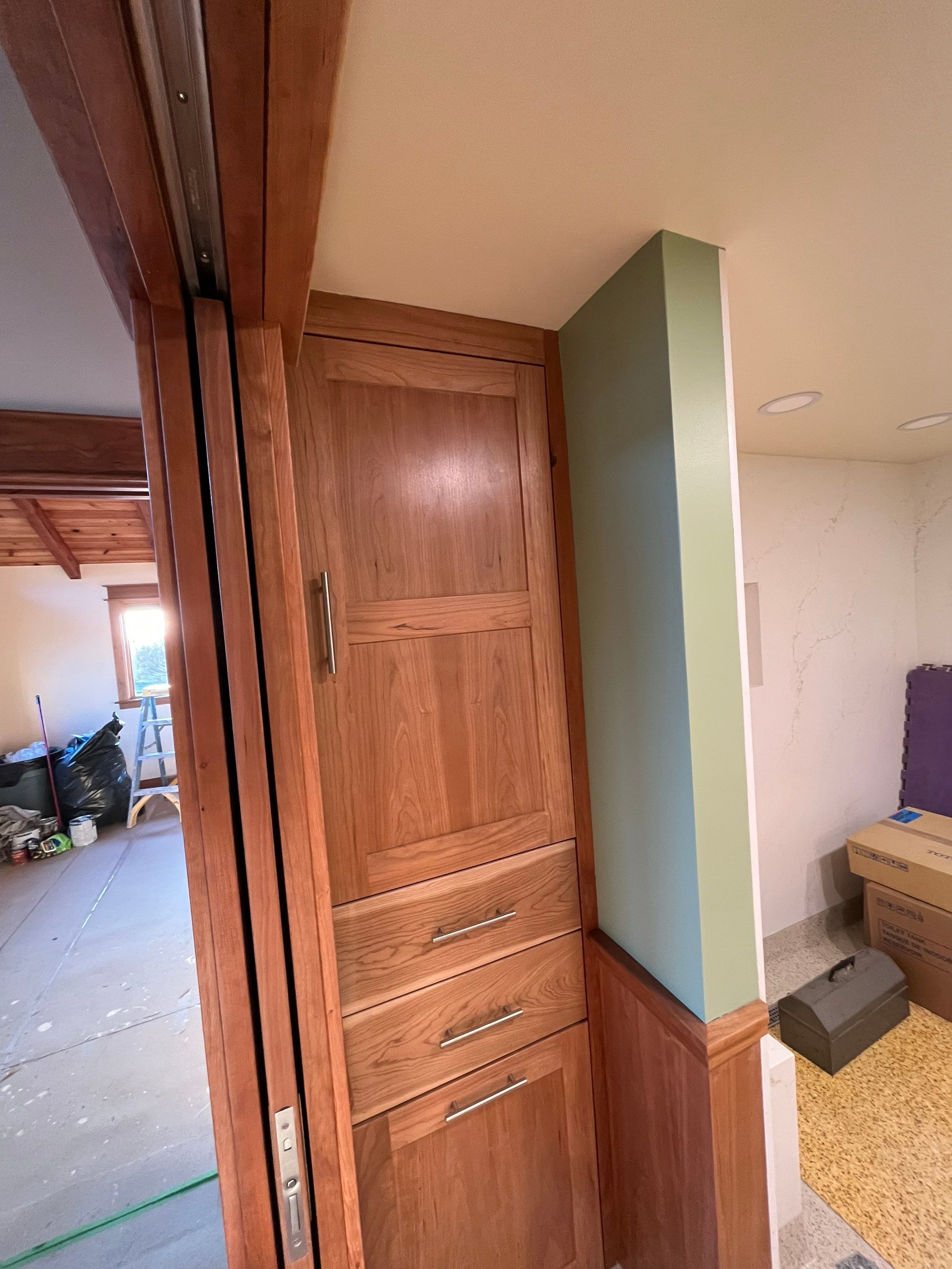 Custom interior painting and decorating by Herrera’s Bay Area Painting inc.