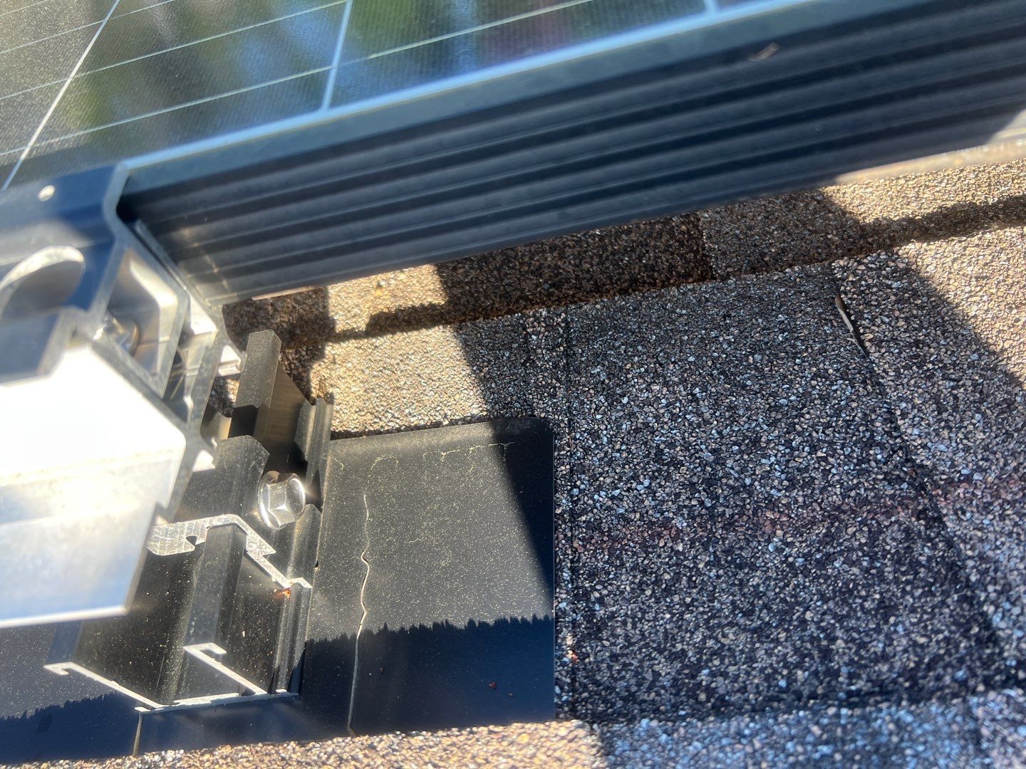 Owens Corning Designer Series (Summer Harvest) by RoofGuru AI LLC
