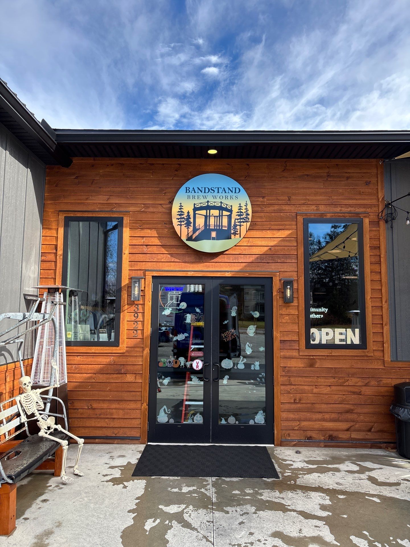 Illuminated Bandstand Brew Works Business Sign by FASTSIGNS of Saratoga Springs