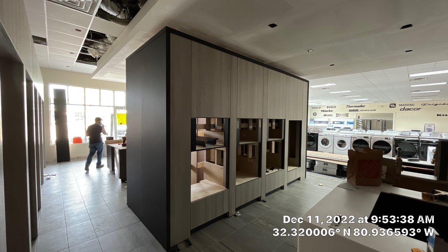 Construct Living Kitchen by Thompson Industrial