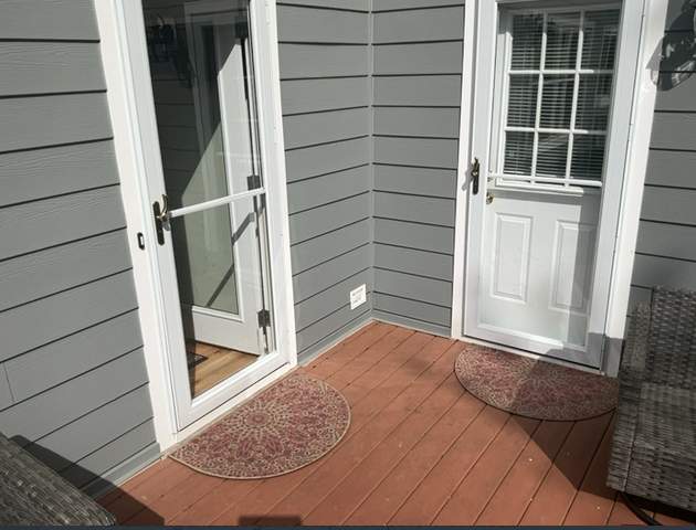 Deck and Landing Resurfacing in Florham Park, New Jersey by deck guardian