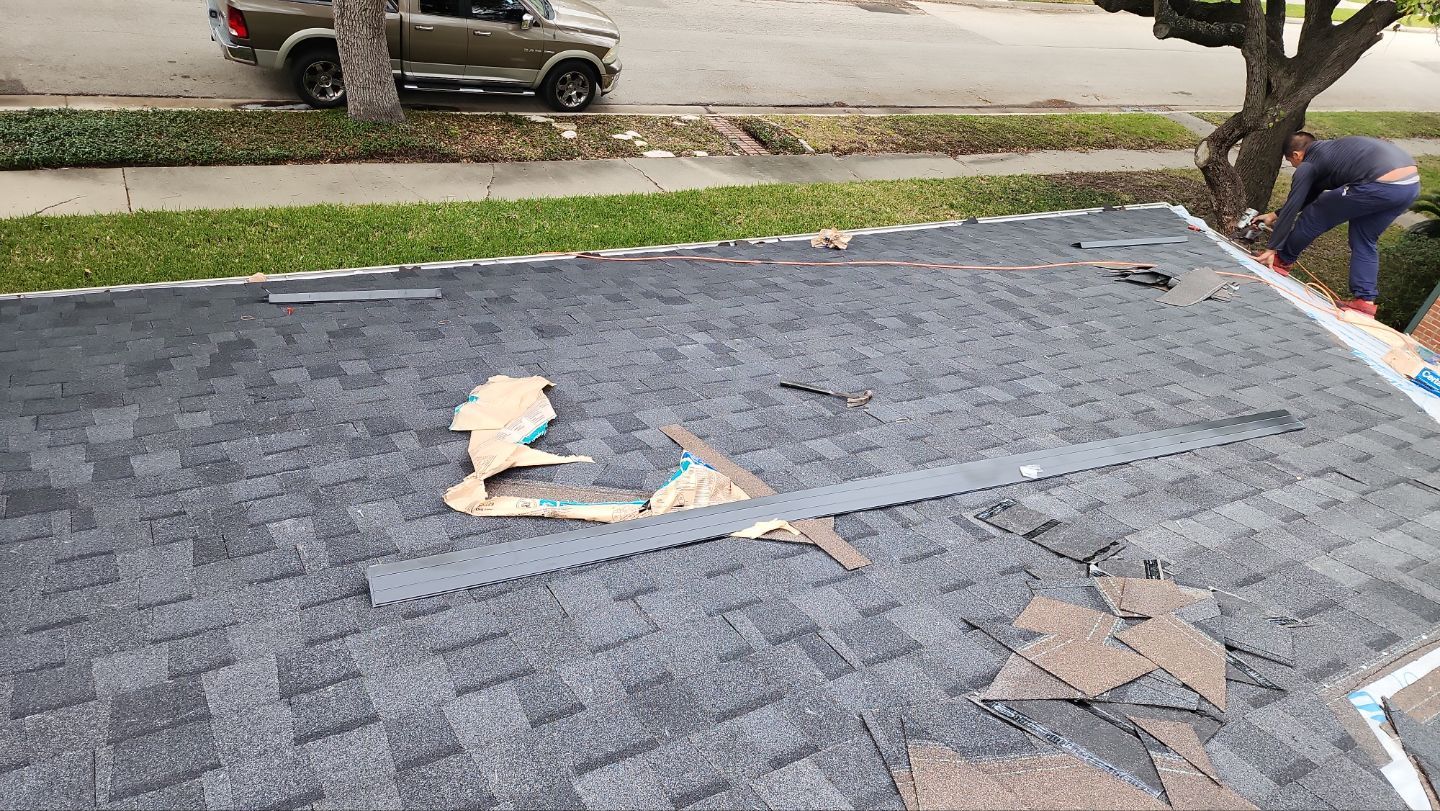 Residential Roofing Installation using Certainteed Landmark Moire Black by Galvan Roofing and Construction