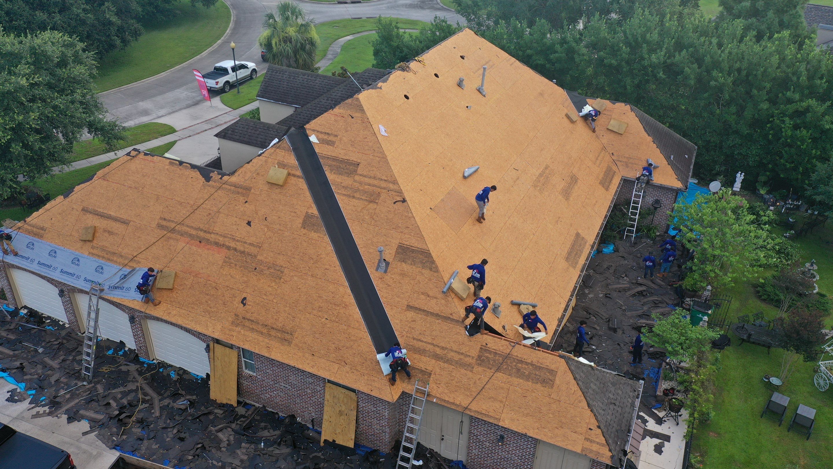 Majestic Shake - Atlas by Top Team Roofing & Construction