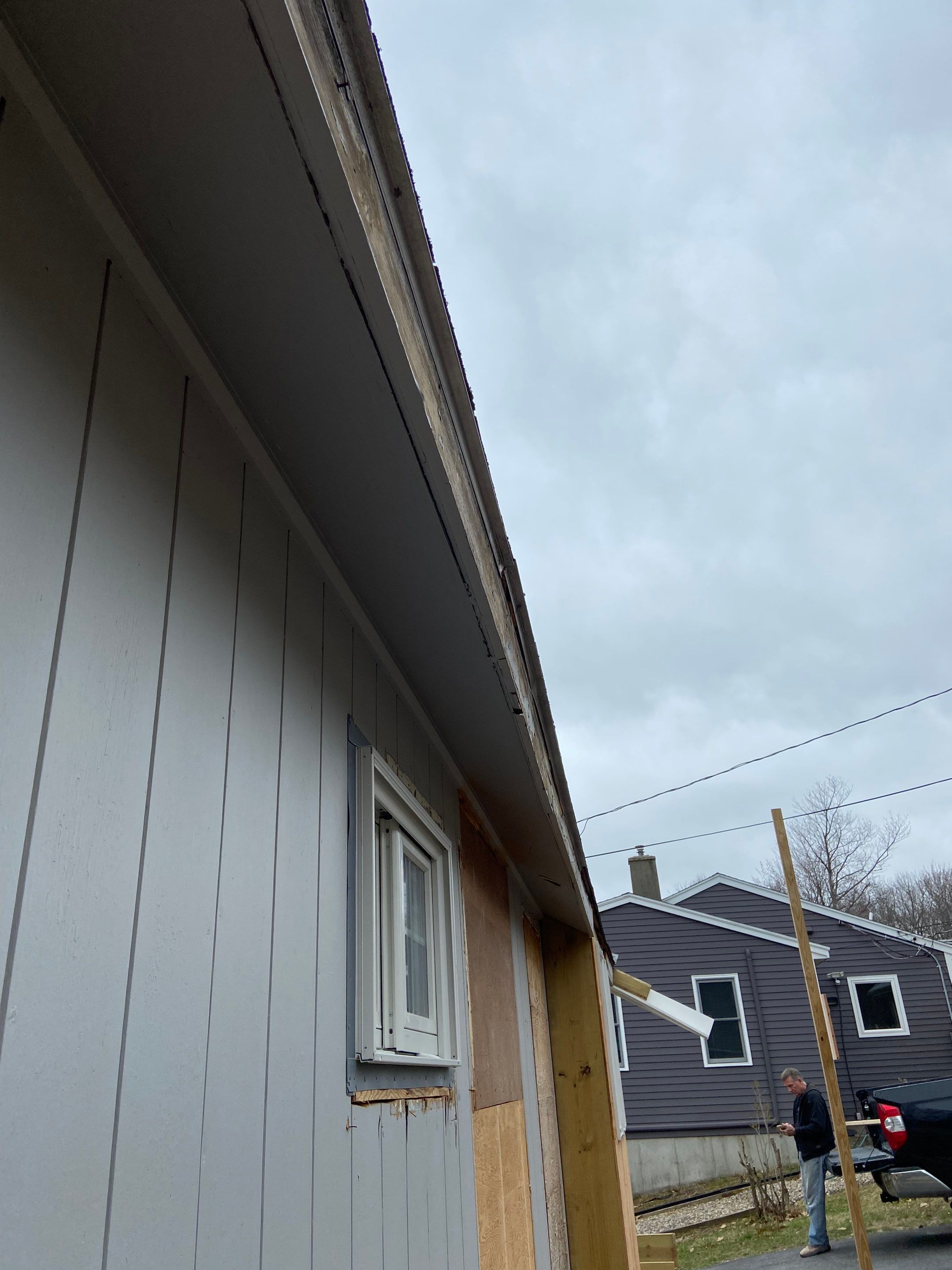 Residential Roofing Installation using Owens Corning TruDefinition by Sensible Home Solutions