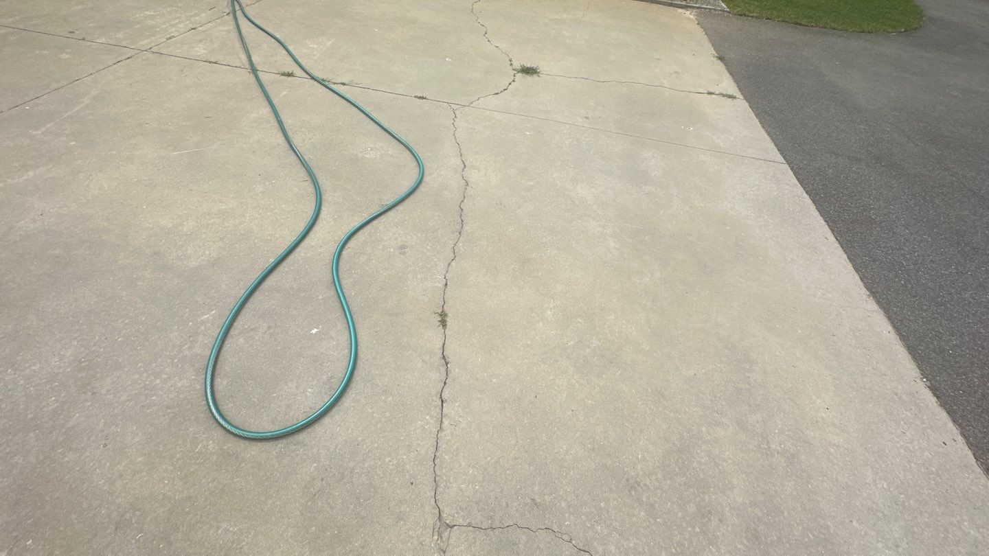 No better feeling than LOVING your new lifetime concrete floors 🤩 by Deese Elite Concrete Coatings