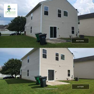 House Wash using cleaner